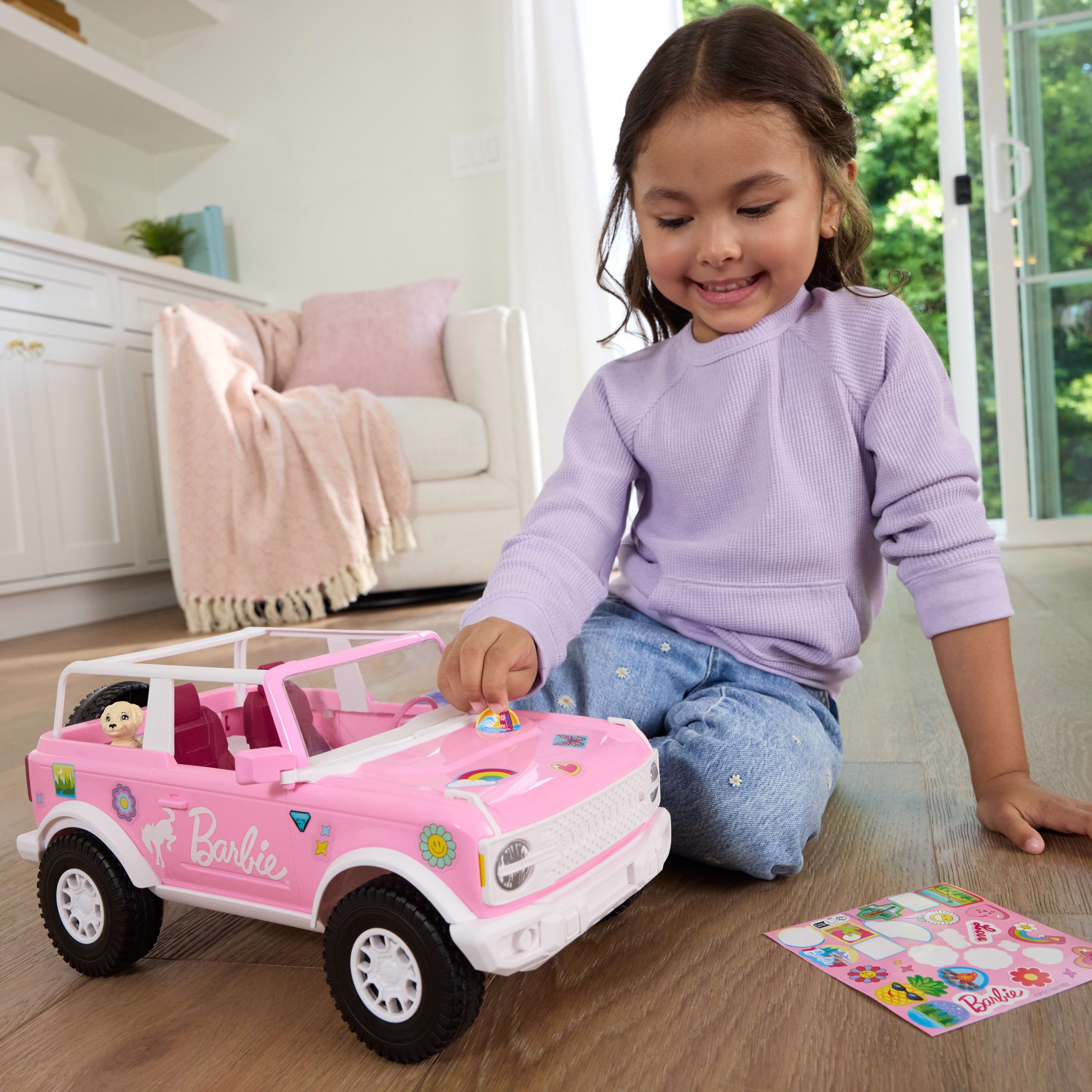 Hot Wheels RC Barbie Ford Bronco RC. Battery-Powered Remote-Control Toy Car With Accessories - Image 2
