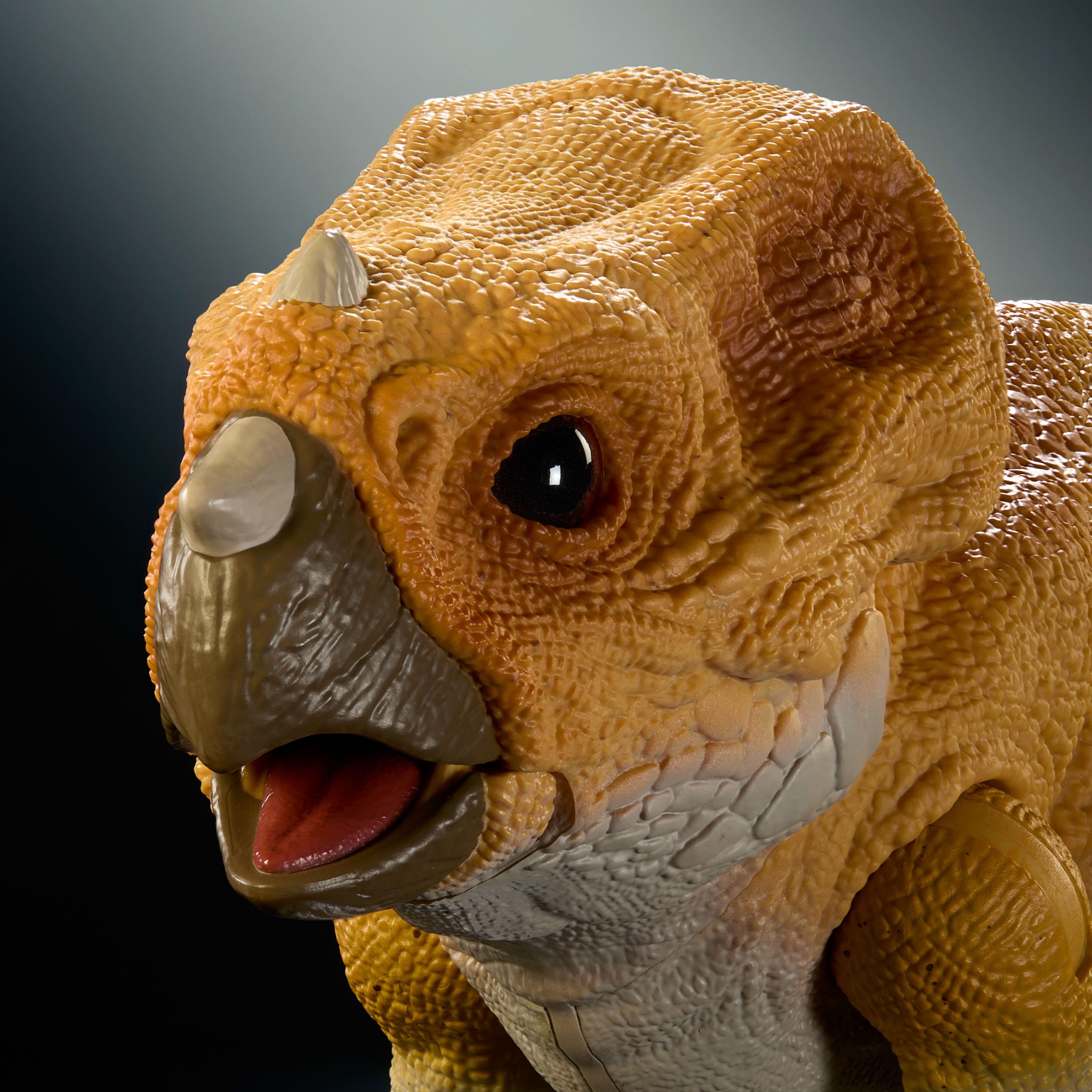Jurassic World Hammond Collection Screen Scale Aquilops Dolores Dinosaur Figure. Real Feel & Glass Eyes - Image 5