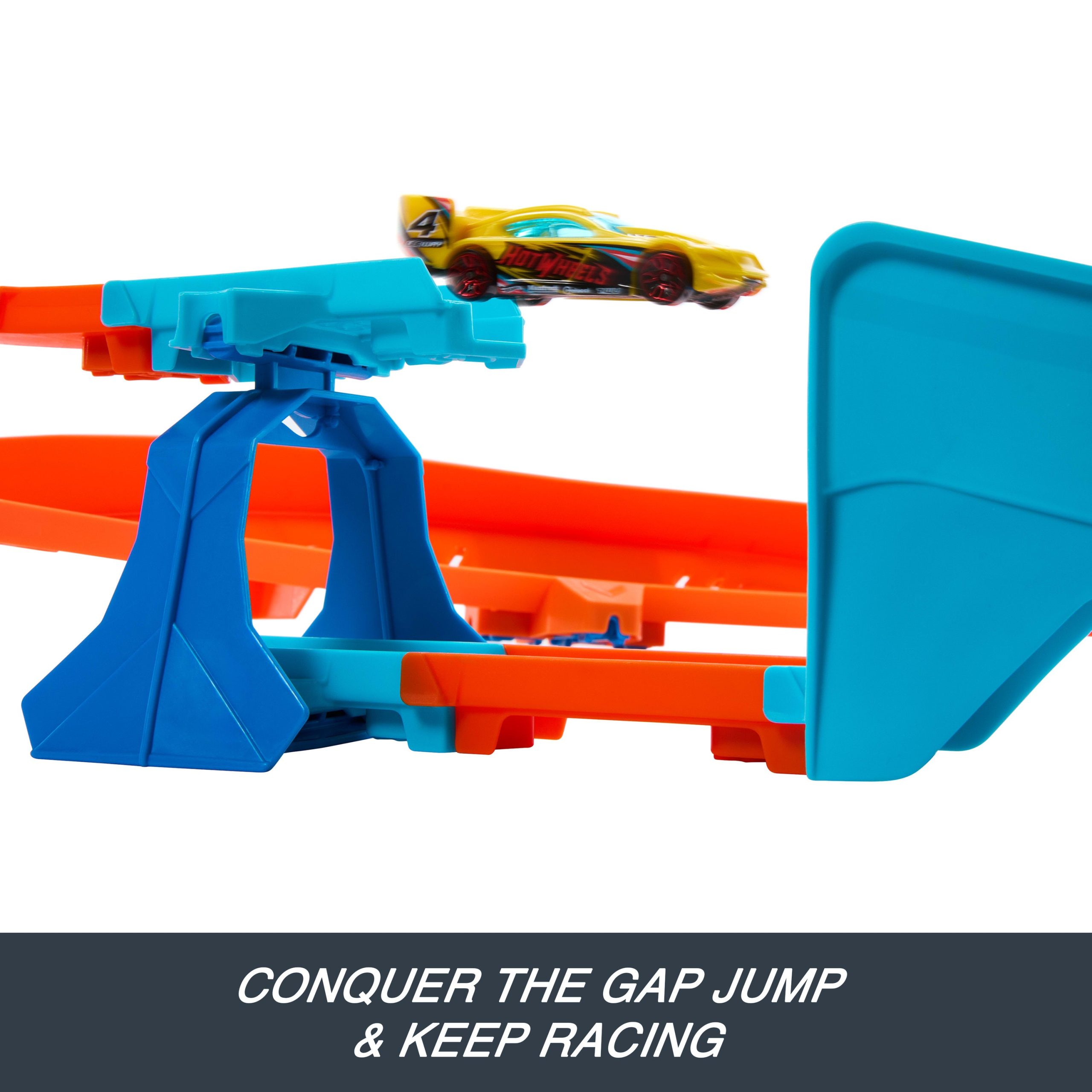 Hot Wheels Track Creator Boosted Jump Speedway Set With 1:64 Scale Toy Car & Motorized Booster - Image 3