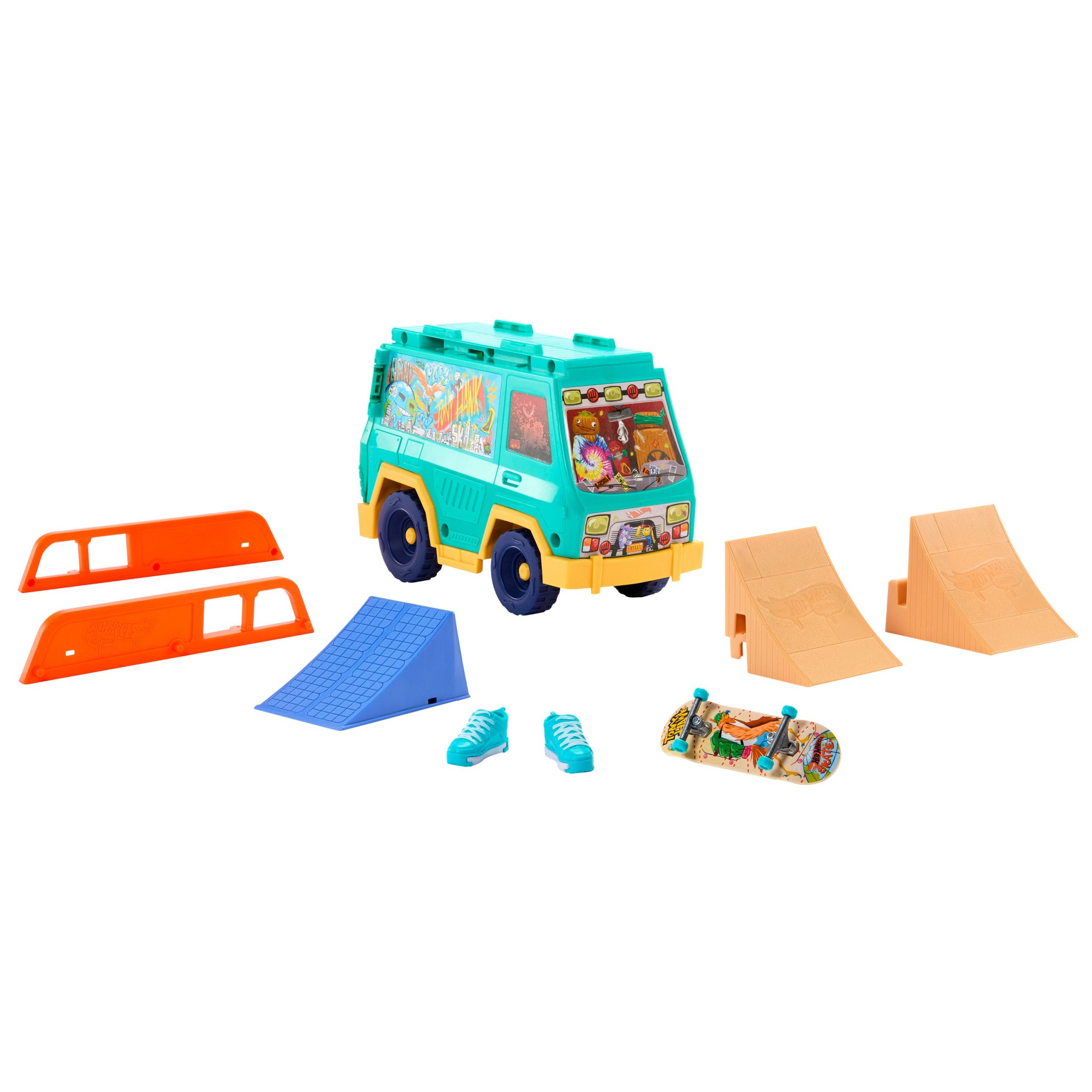 Hot Wheels Skate Tony Hawk Skate Van Playset With Exclusive Fingerboard & Removable Skate Shoes - Image 4