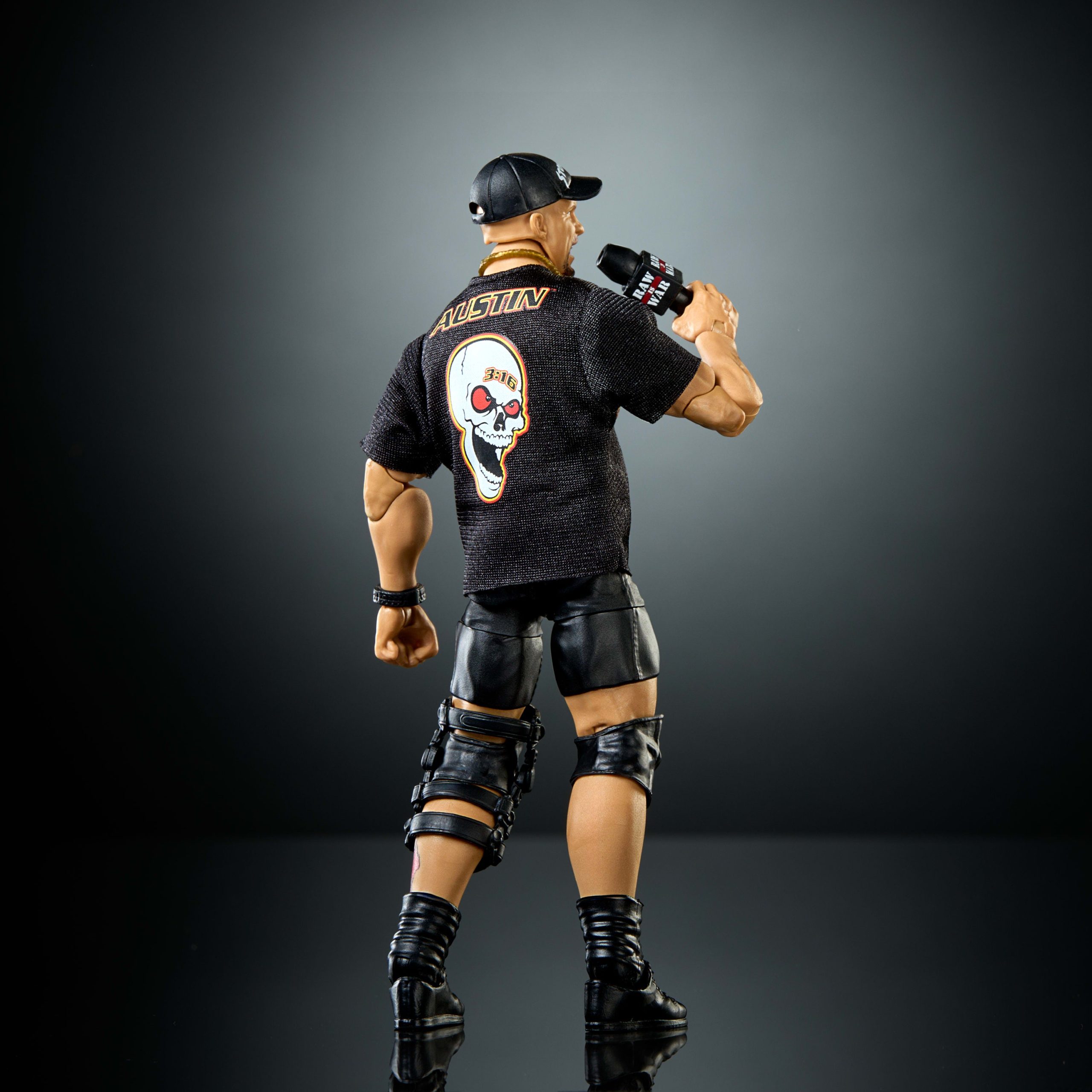 WWE Elite Stone Cold Steve Austin Action Figure. Series #122. 6-Inch Collectible With Accessories - Image 4