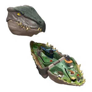 Jurassic World Rebirth Micro Adventure Distortus Rex Playset. interactive Features & 6 Figures
