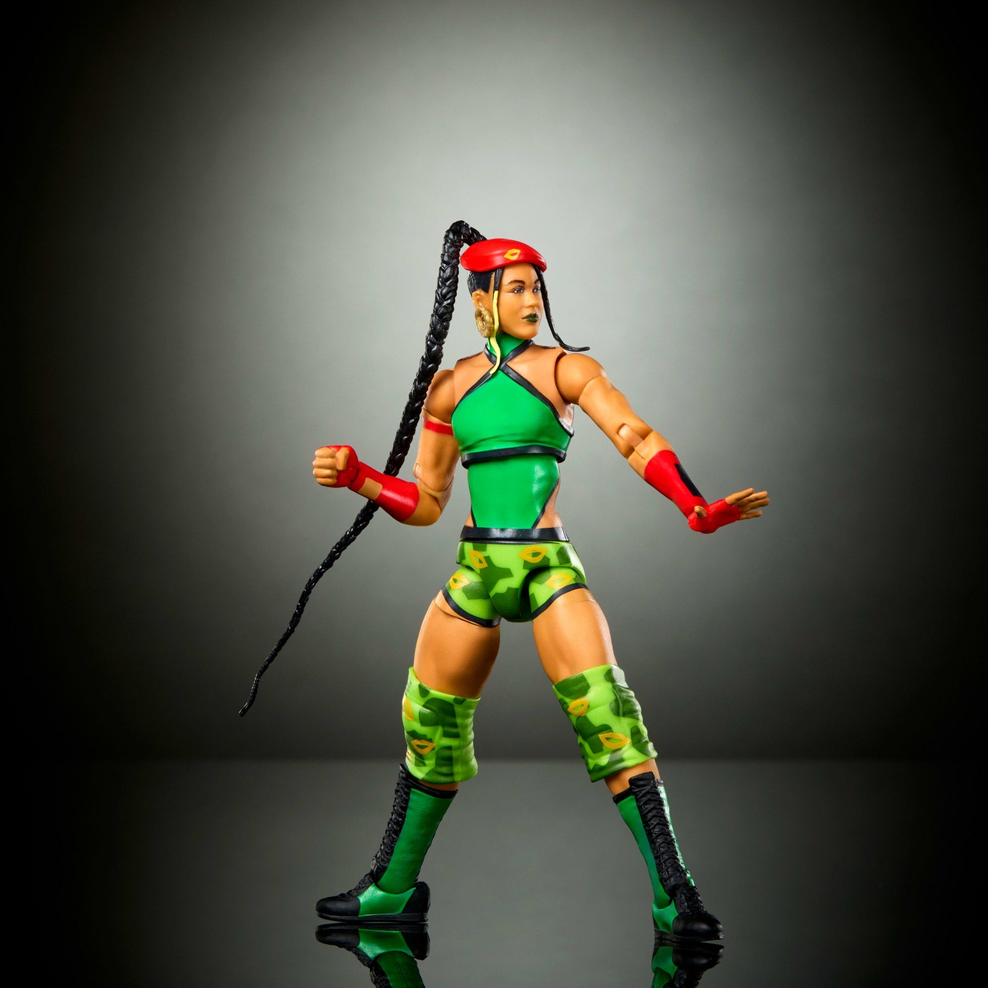 WWE X Street Fighter Bianca Belair Action Figure & Accessories. 6-Inch Collectible Cammy Mashup Set - Image 5