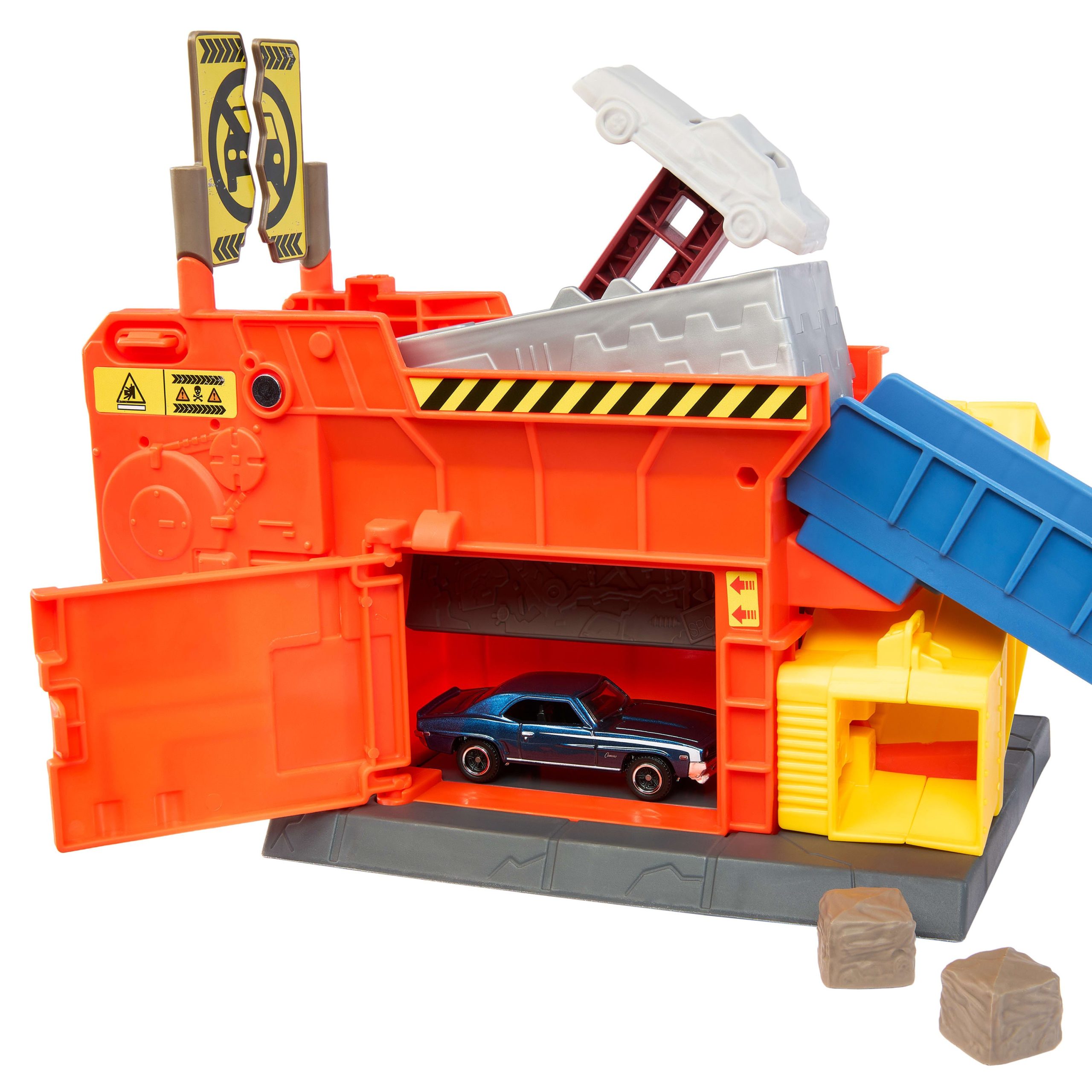 Matchbox The Movie Smalley's Launch & Crush Playset inspired By The Film. 1 Toy Die-Cast Car - Image 3