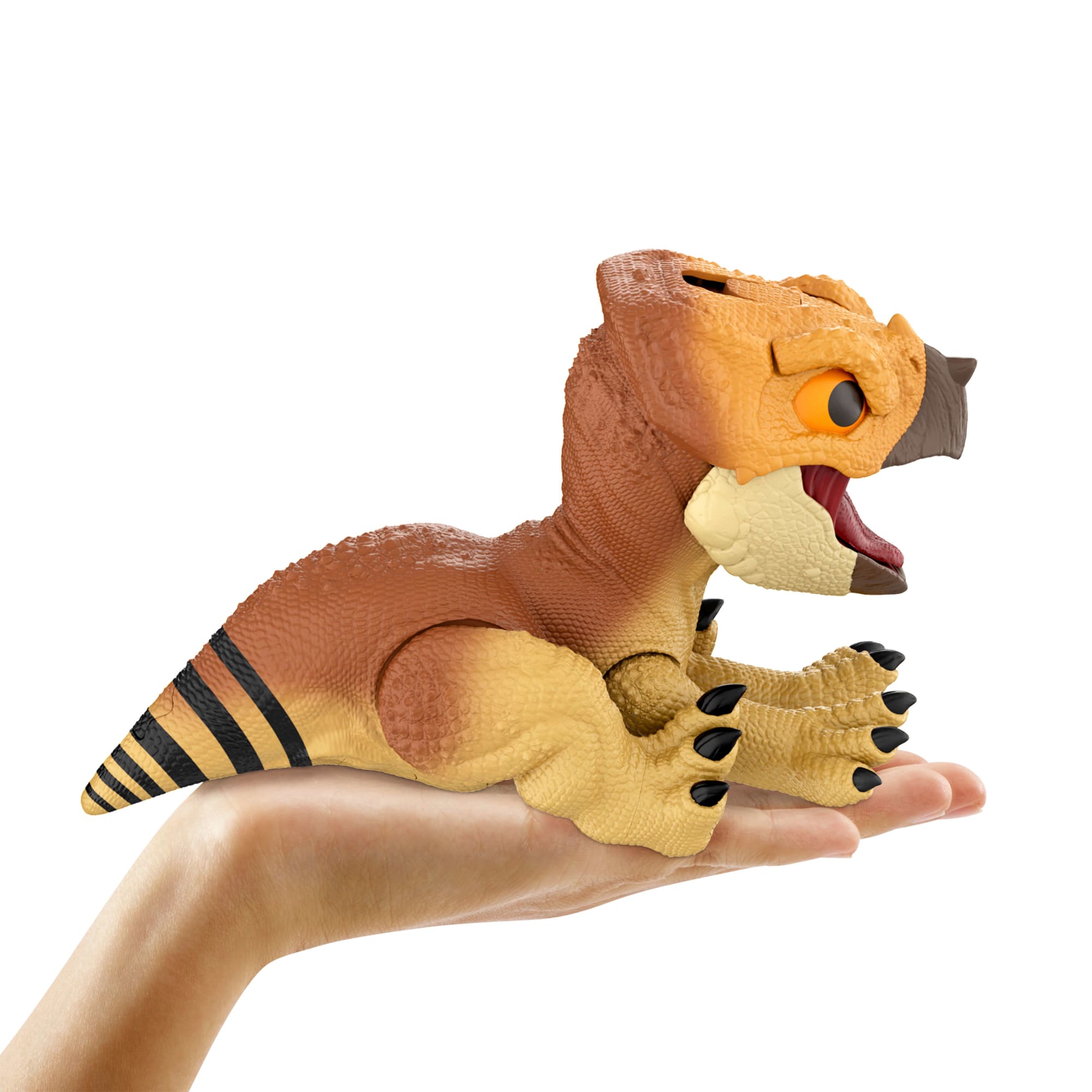 Jurassic World Rebirth Primal Protector Aquilops Dolores interactive Dinosaur Toy. Attack & Sounds - Image 6