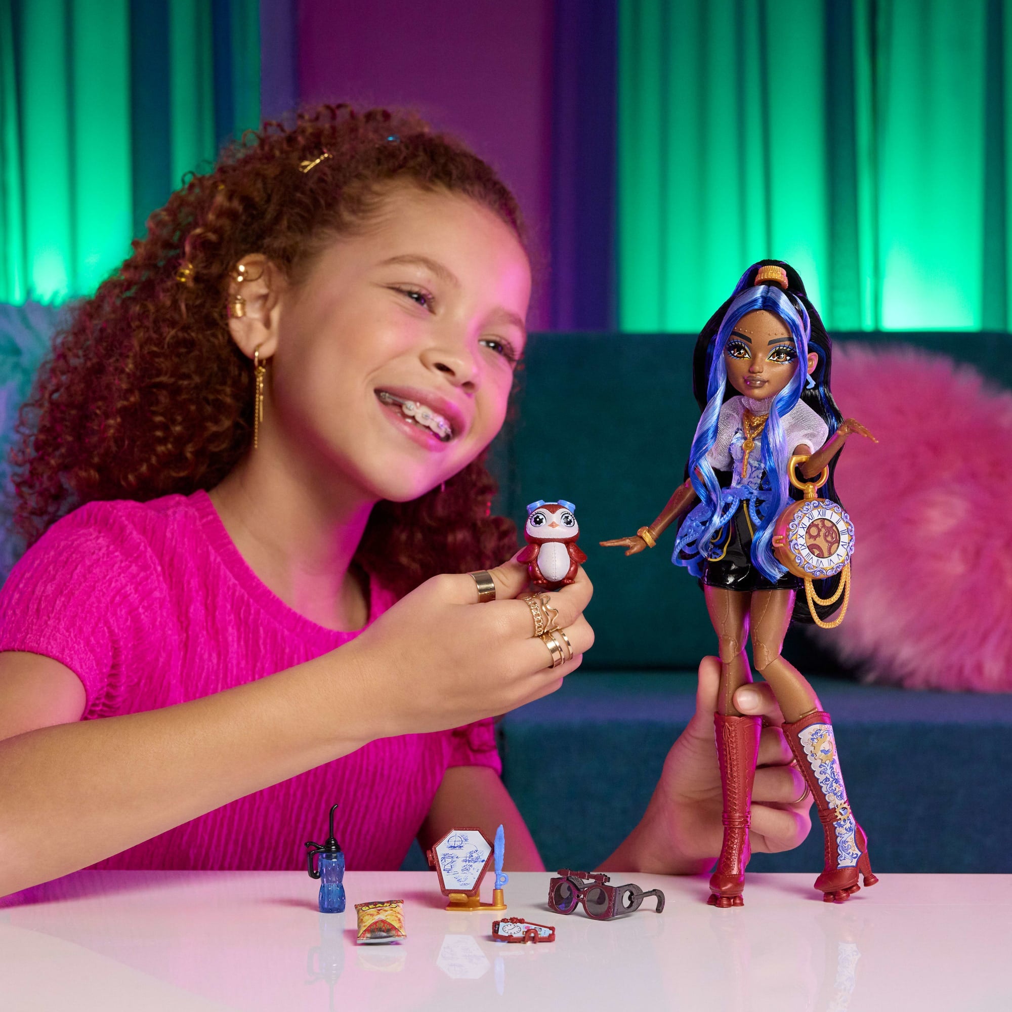 Monster High Robecca Steam Fashion Doll With Blue Blouse And Rocket Boots - Image 2