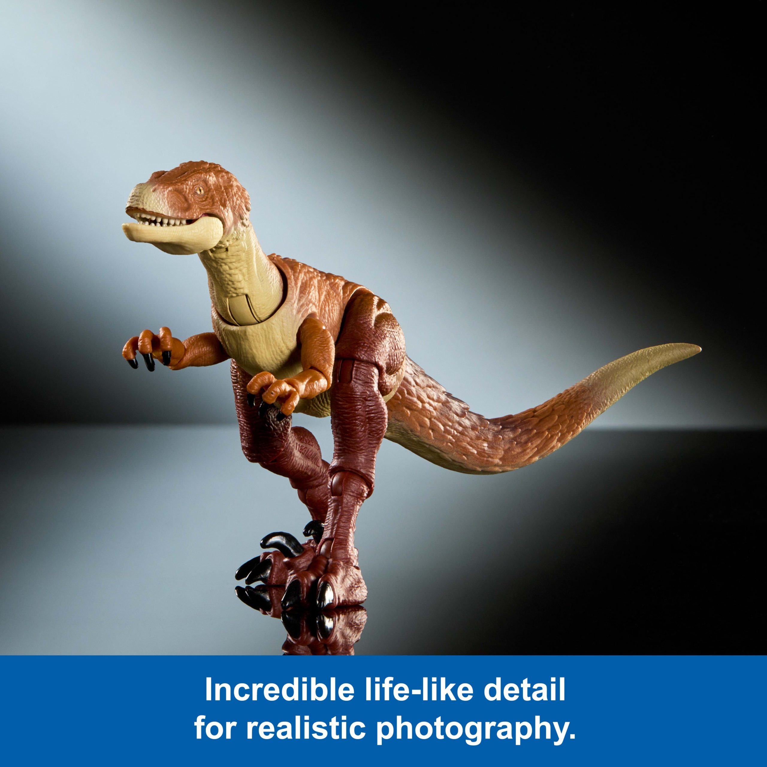 Jurassic World Hammond Collection Ornitholestes Dinosaur Figure. Deluxe Design And 18 Articulations - Image 3