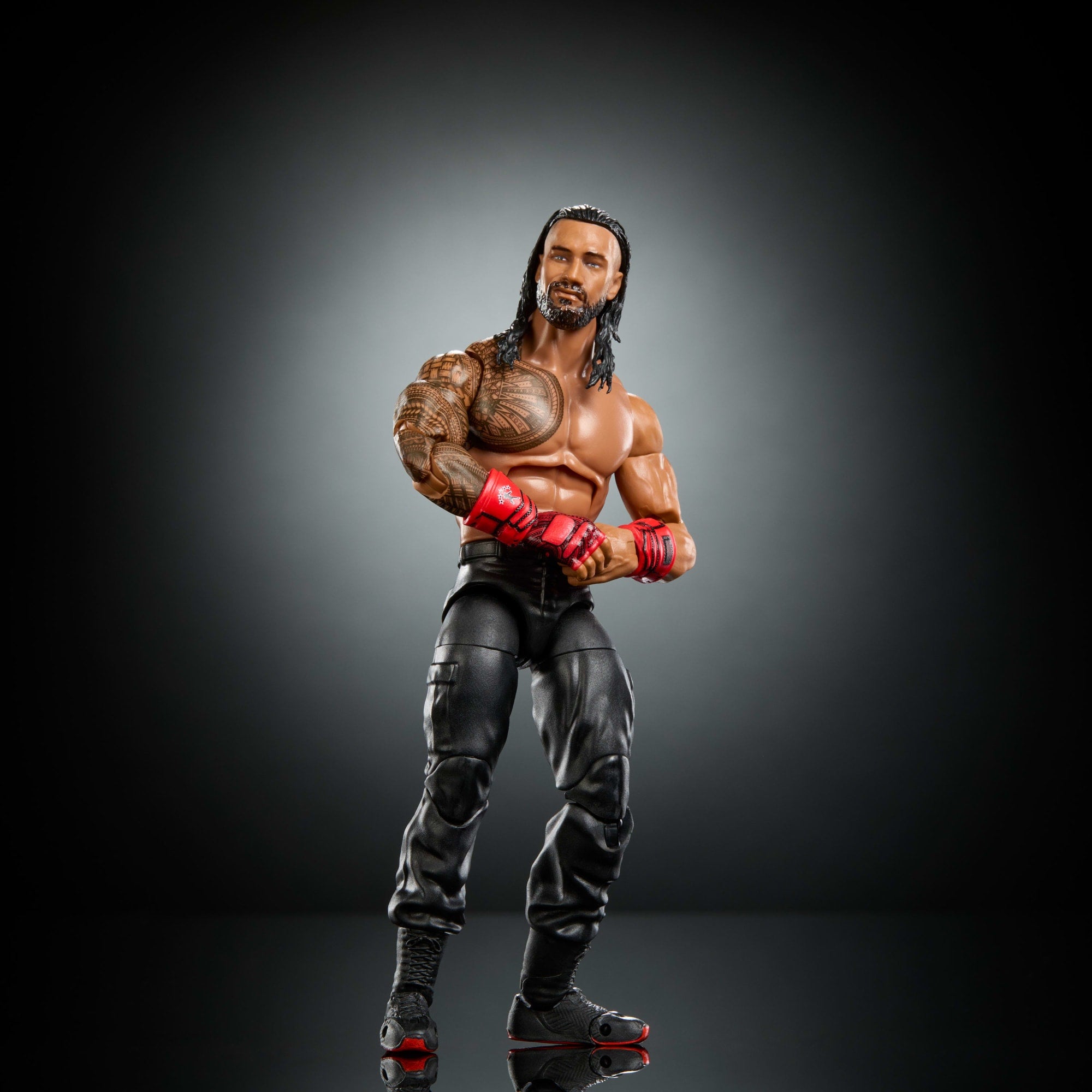 WWE Elite Collection Top Picks Roman Reigns Action Figure & Accessories. 6-Inch Collectible Set - Image 3