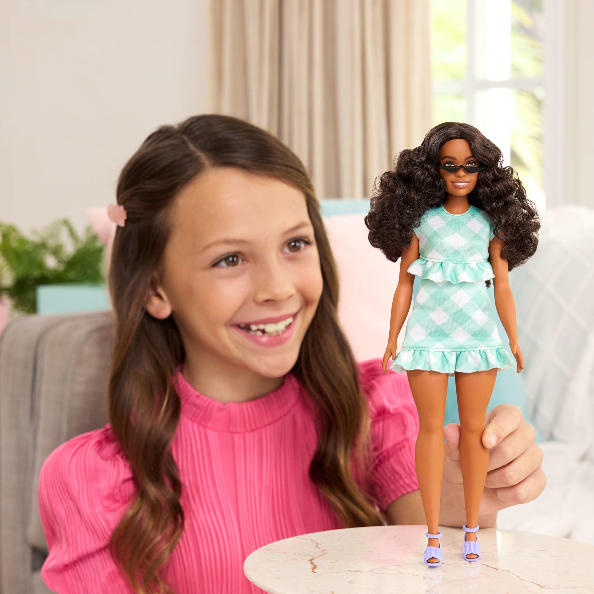 Barbie Fashionistas Doll #240 in Green Gingham Dress And Sunglasses. Wavy Dark Brown Hair - Image 2