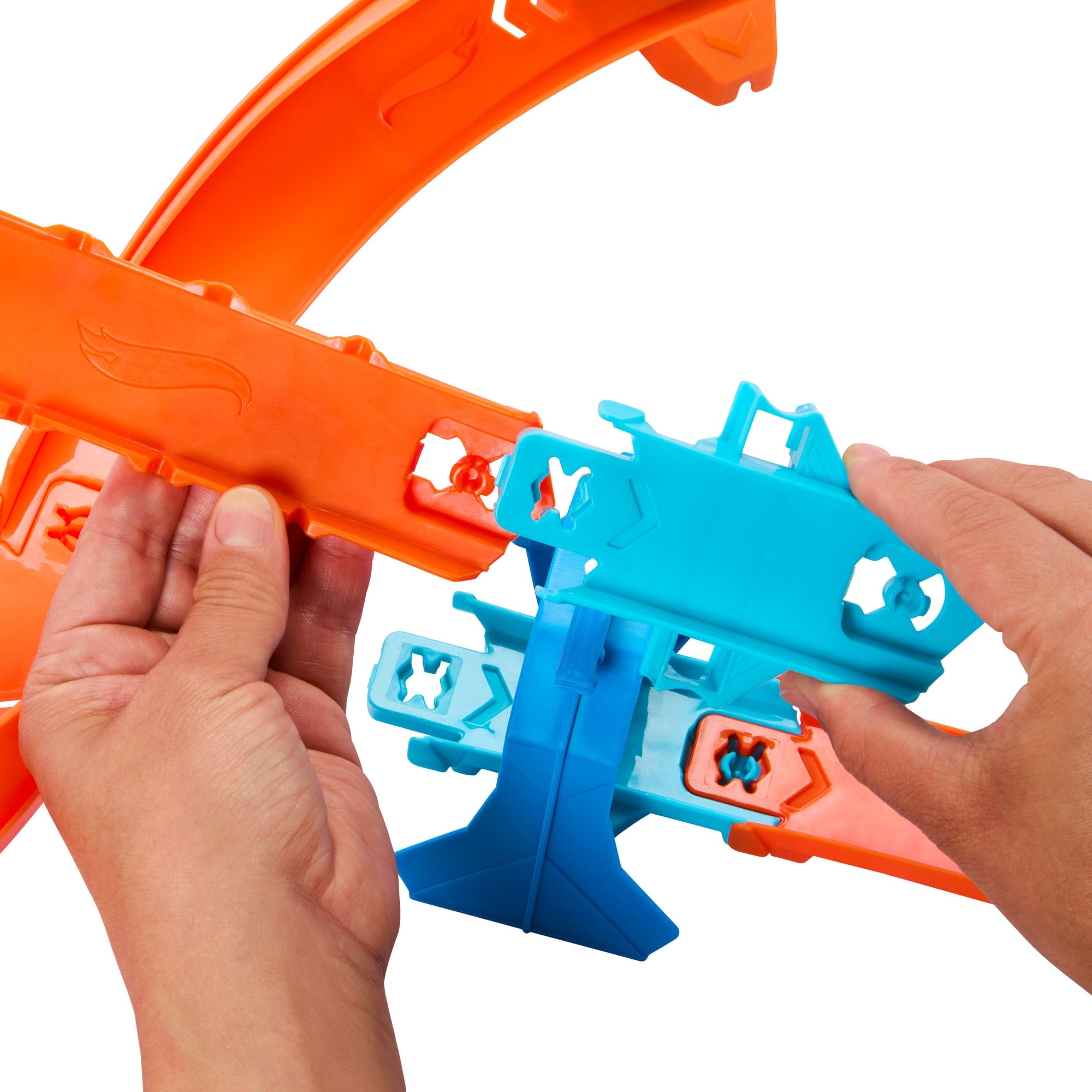 Hot Wheels Track Creator Boosted Jump Speedway Set With 1:64 Scale Toy Car & Motorized Booster - Image 3