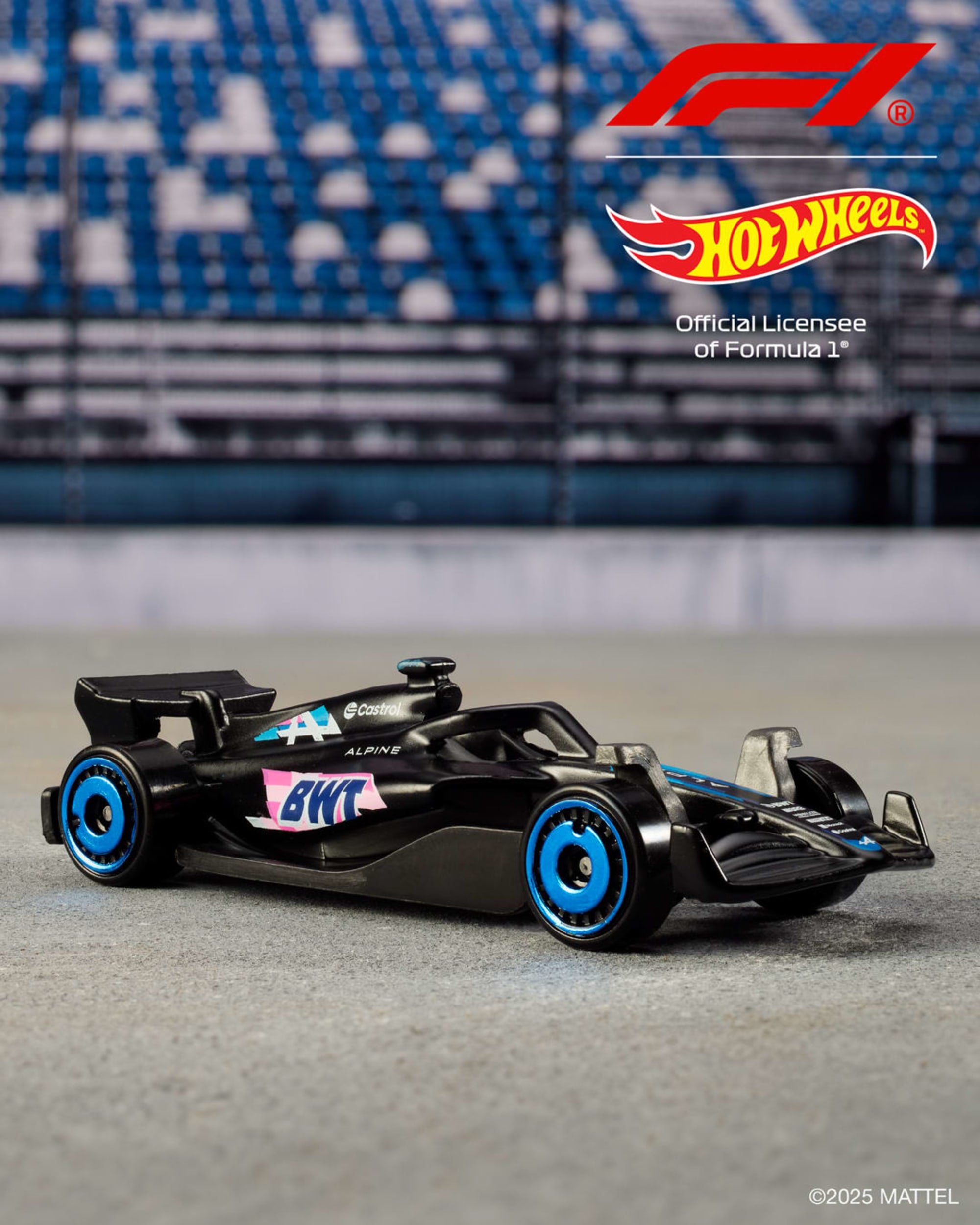 Hot Wheels 5-Pack Race Team. Set Of 5 Formula 1-Themed 1:64 Scale Die-Cast Toy Cars - Image 6