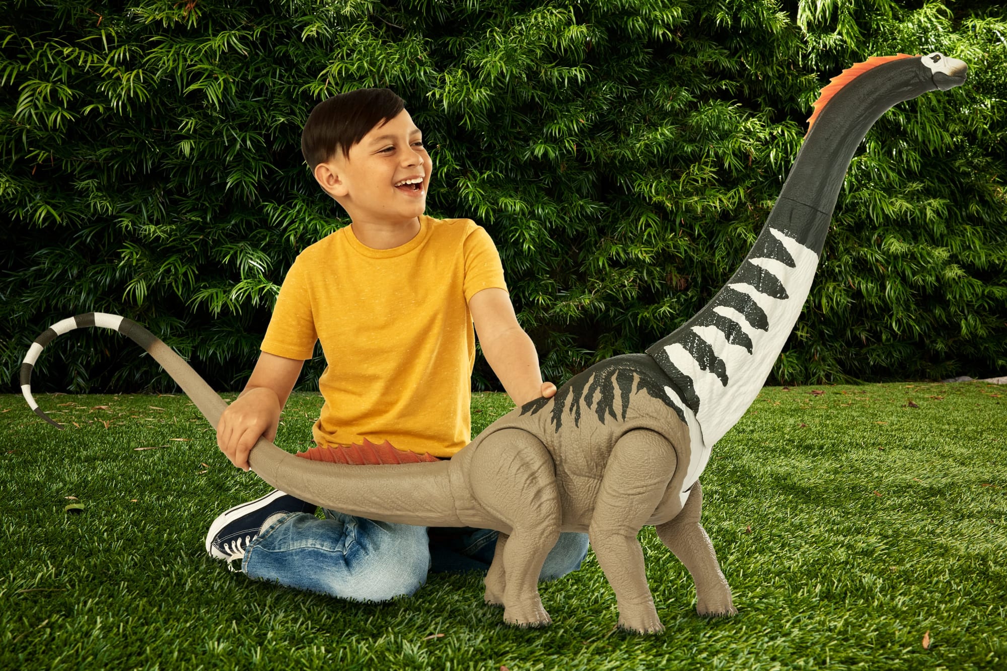 Jurassic World Dinosaurio de Juguete Rebirth Titanosaurus - Image 2