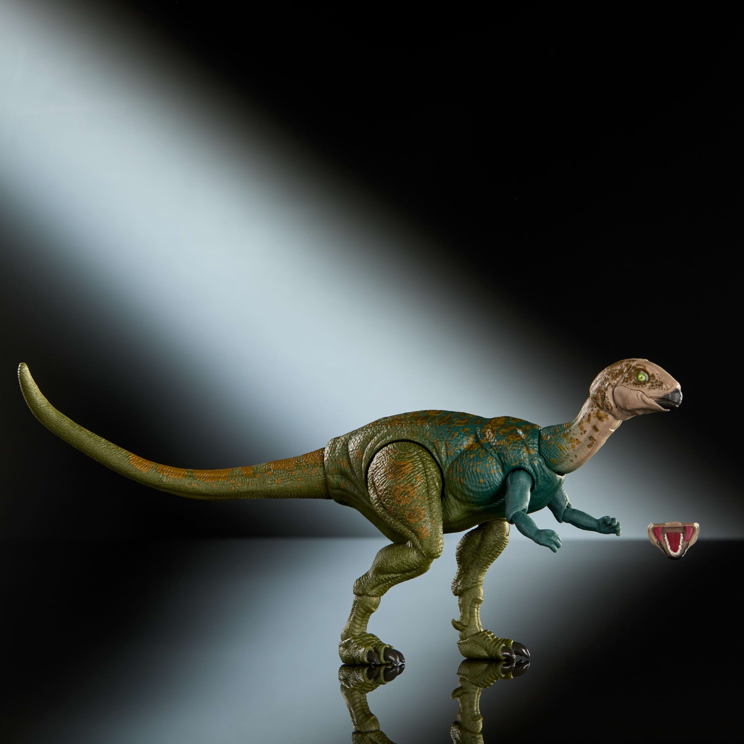 Jurassic World Hammond Collection Jurassic World Dryosaurus - Image 3