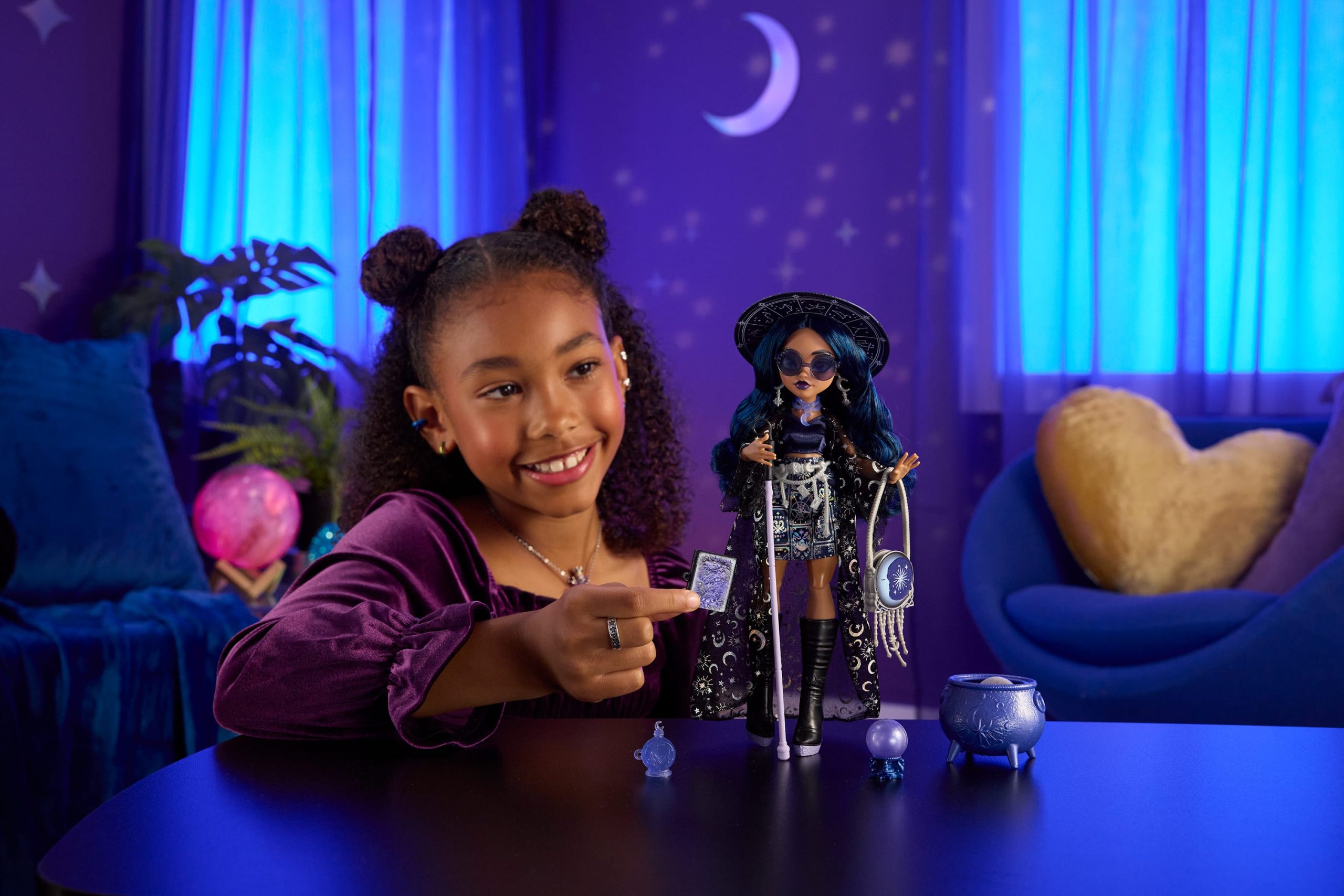 Moonspell Magic By Monster High Claire De Luna Fashion Doll. Clairvoyant Witch With Accessories - Image 2
