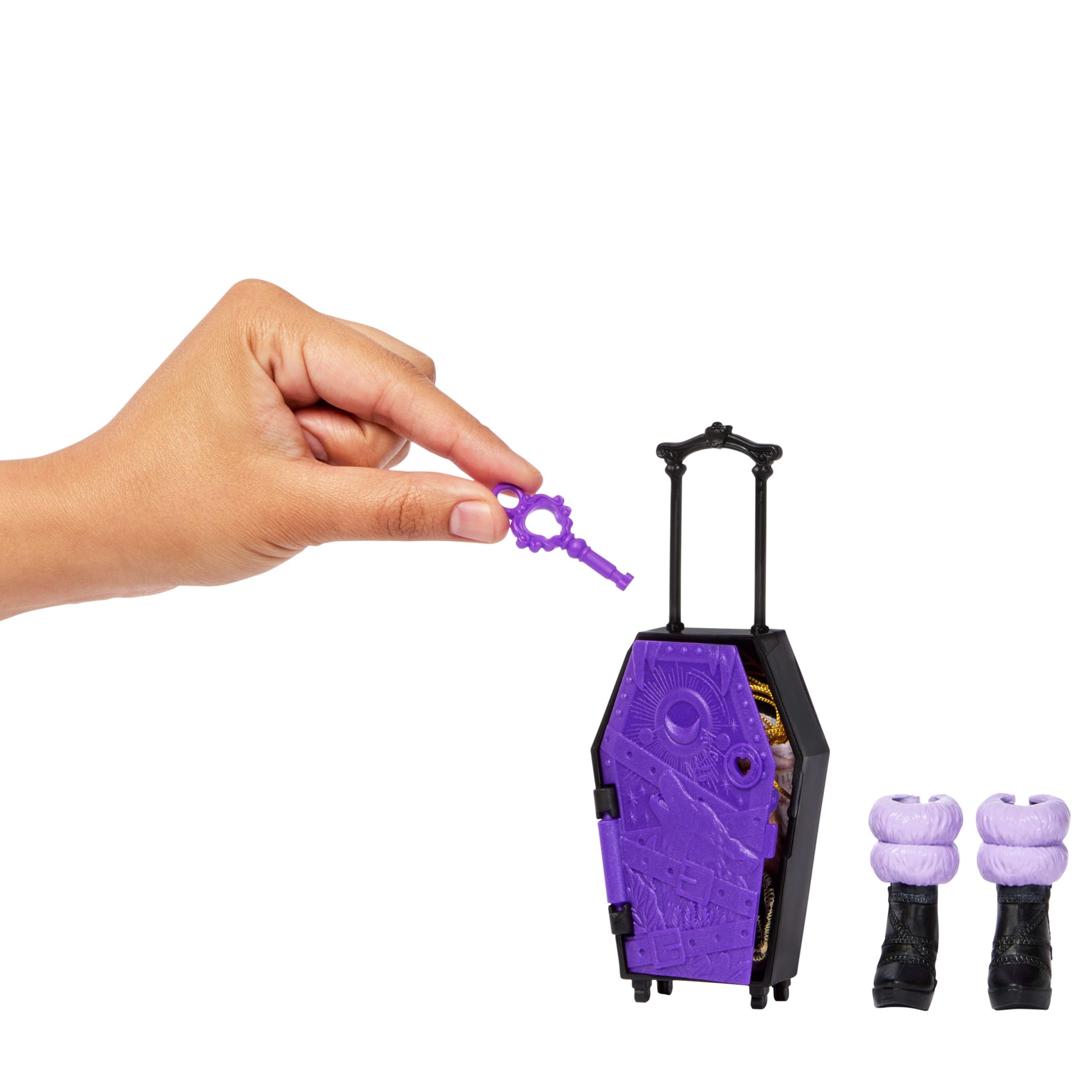Monster High Skulltimate Secrets Cabin Slay-Cation Playset. Clawdeen Wolf Doll And Accessories - Image 5