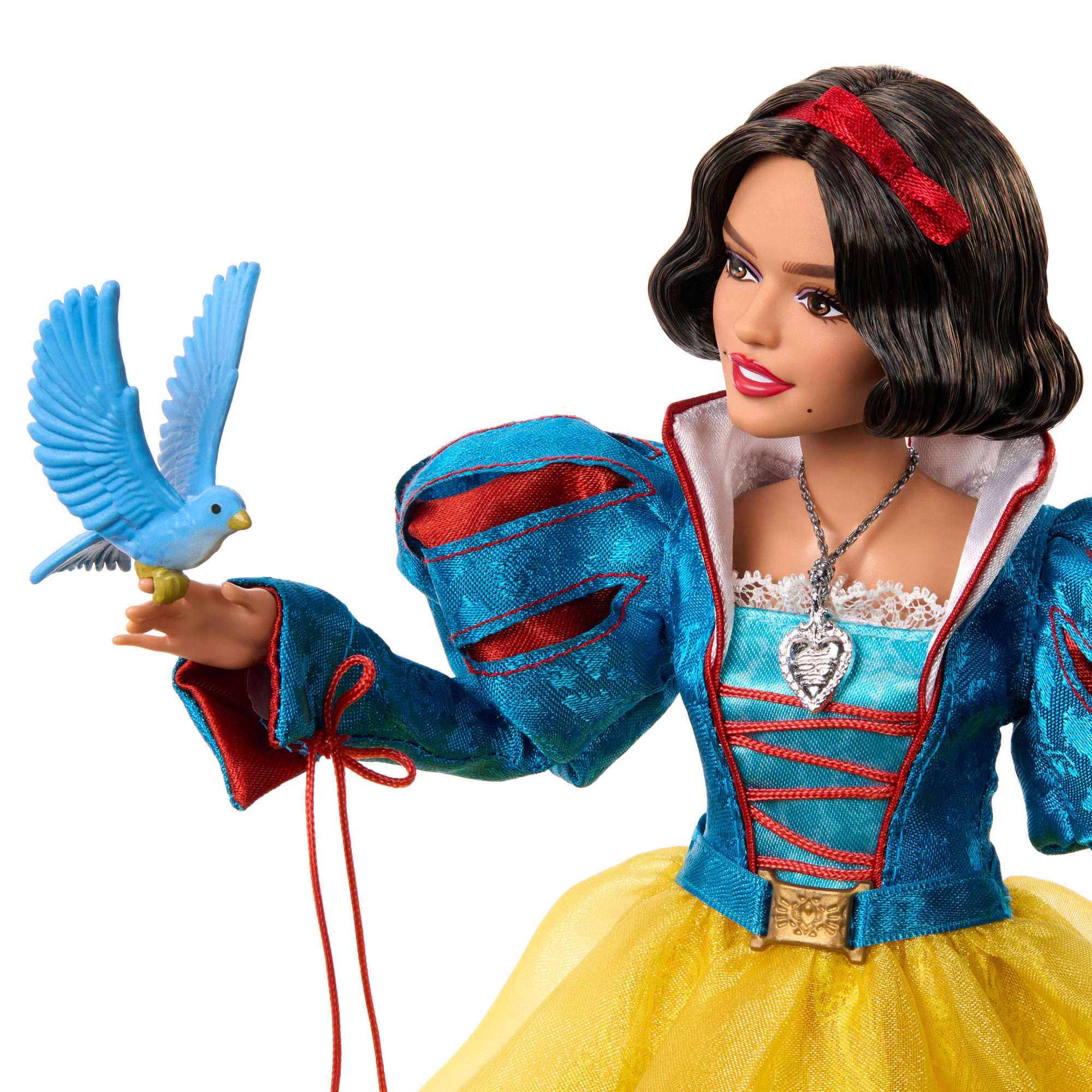 Disney Collector Snow White Collectible Fashion Doll inspired By Disney Live Action Movie - Image 3
