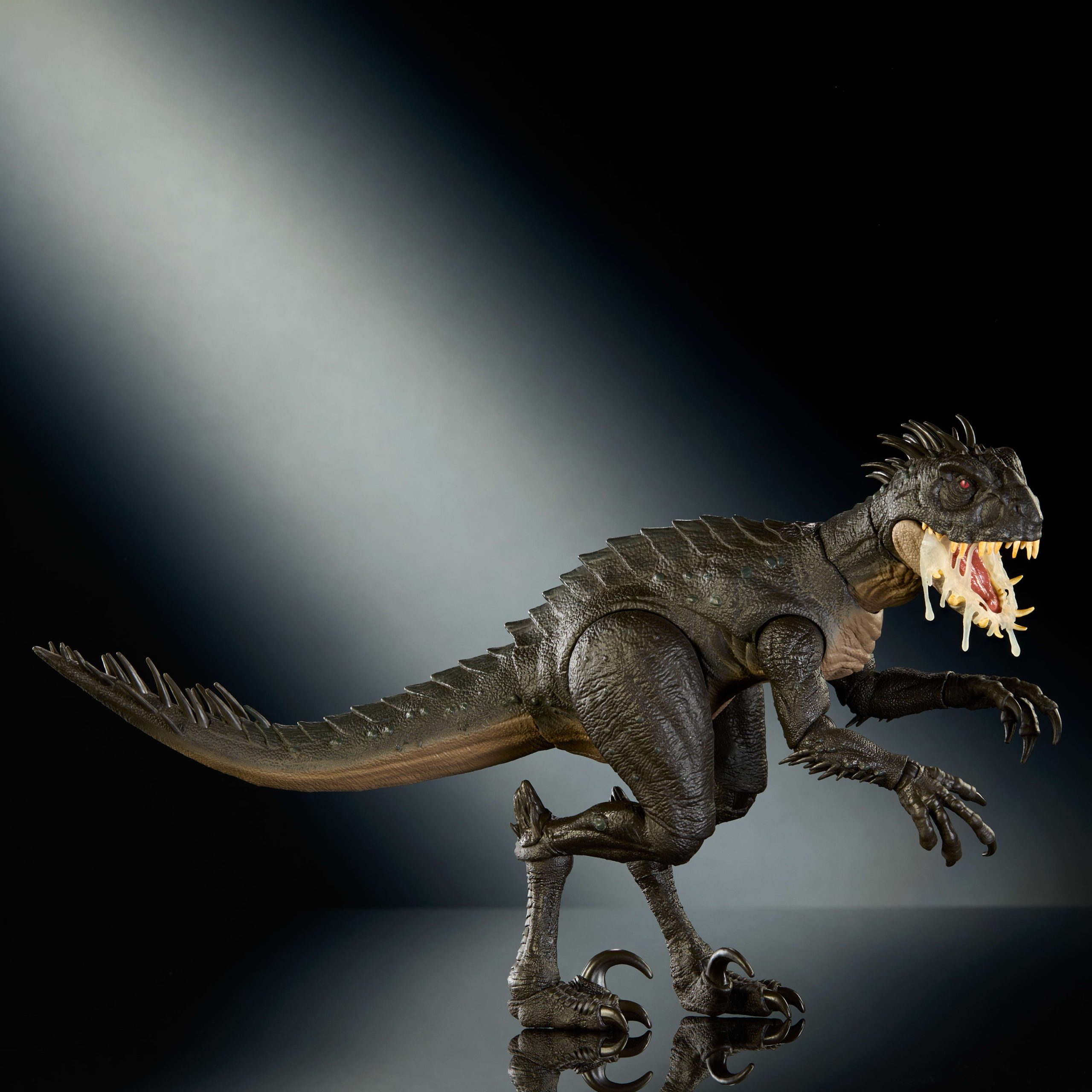 Jurassic World Hammond Collection Scorpios Rex Deluxe Articulated Action Figure Large Size - Image 3