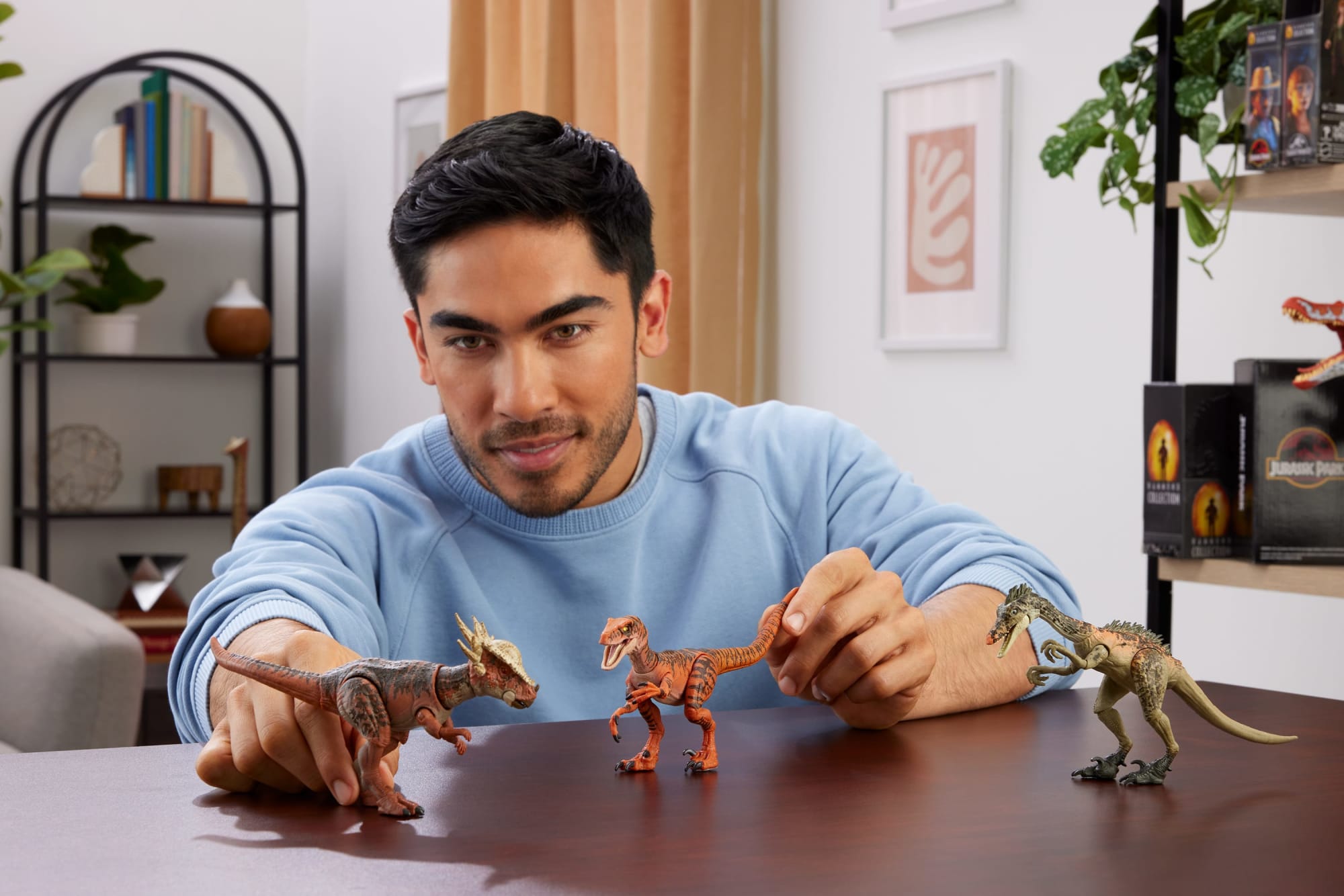 Jurassic World Dinossauro de Brinquedo Troodon - Image 2