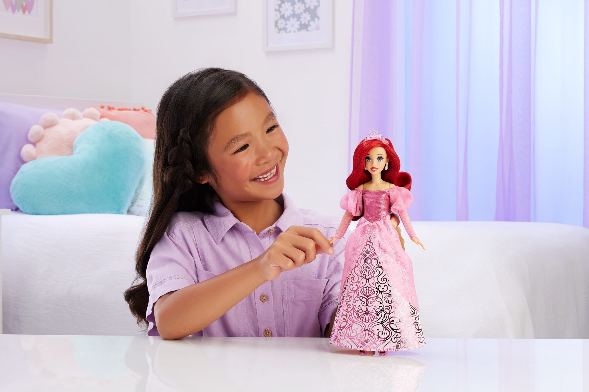 Disney Princess Enchanted Stories Ariel Fashion Doll With Sparkling Dress & Accessories. Posable - Image 2