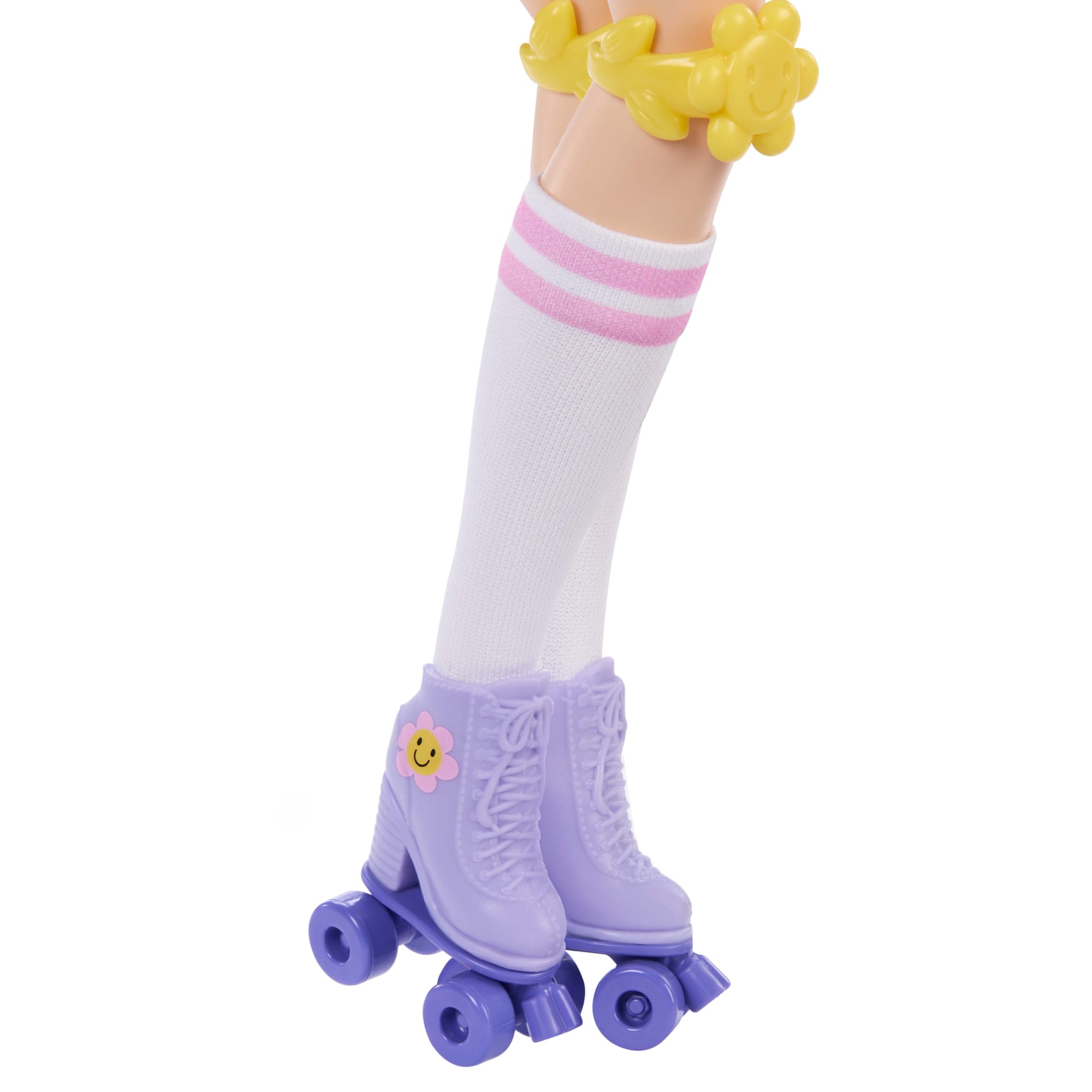 Dream Besties Barbie Renee Roller Skating Fashion Doll With 12 Video & Food Themed Accessories - Image 4