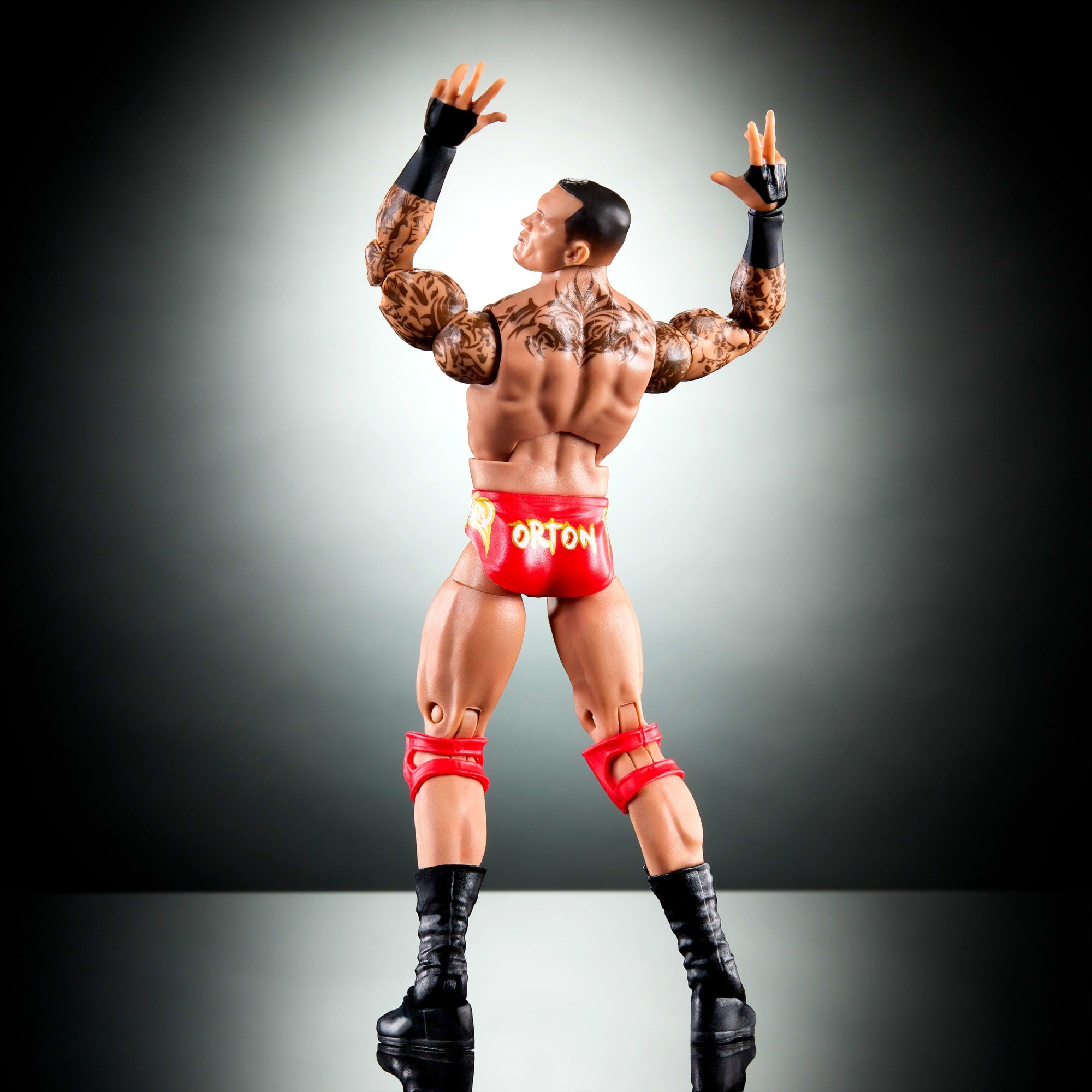WWE Elite Collection Top Picks Randy Orton Action Figure & Accessories. 6-Inch Collectible Set - Image 6