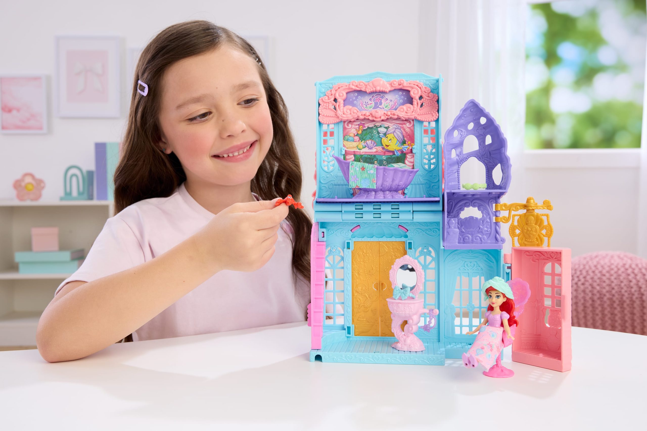 Disney Princess Ariel Sea Spa Shop Small Doll Playset With Friend. Furniture & Accessories - Image 2