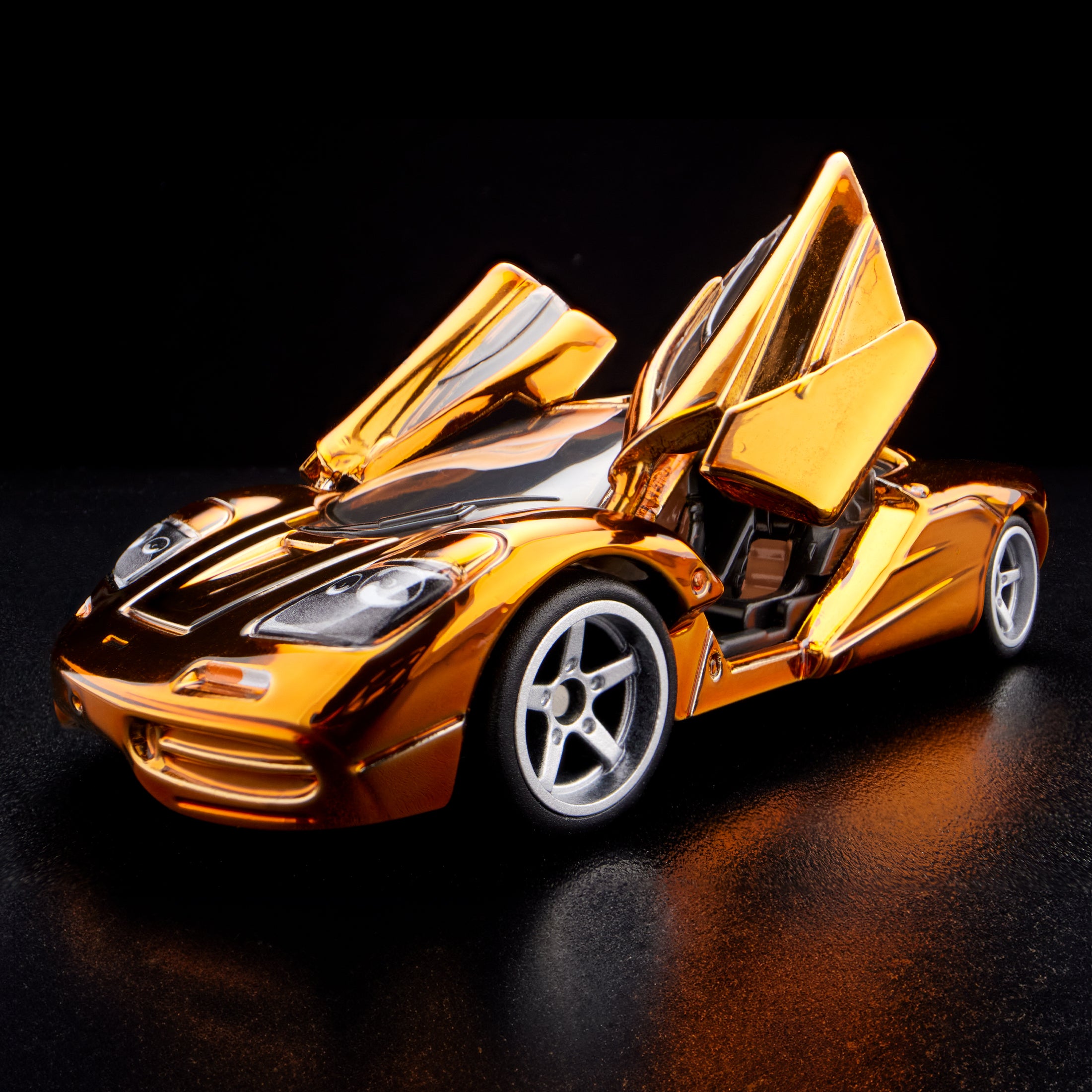 Hot Wheels RLC Exclusive McLaren F1 - Image 13