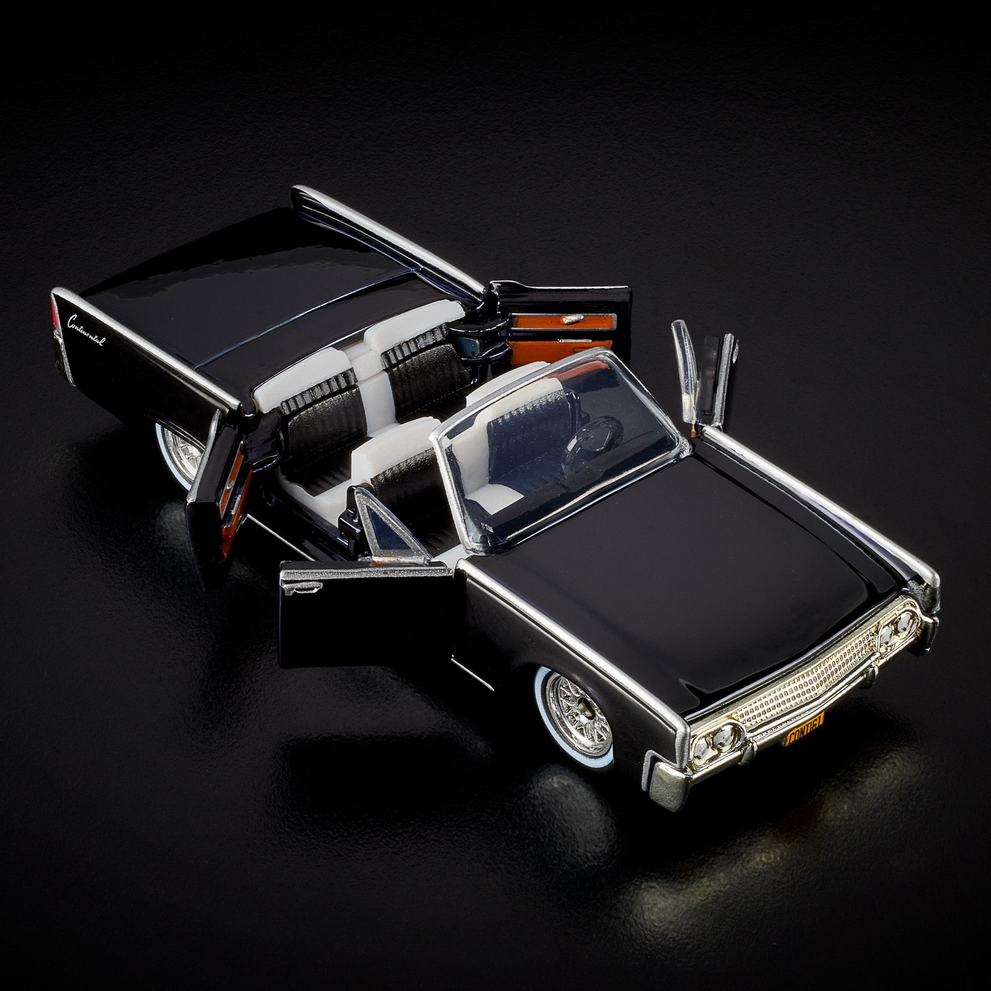 Hot Wheels RLC Exclusive '61 Lincoln Continental - Image 12