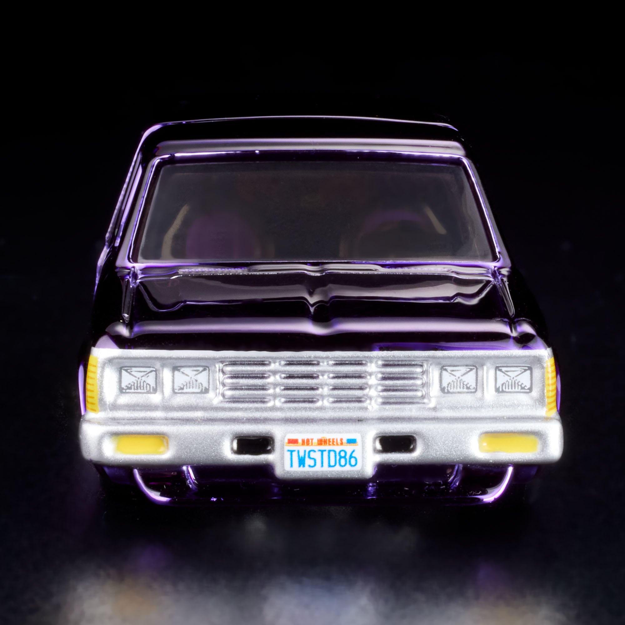 Hot Wheels RLC 1986 Nissan 720 King Cab - Image 9