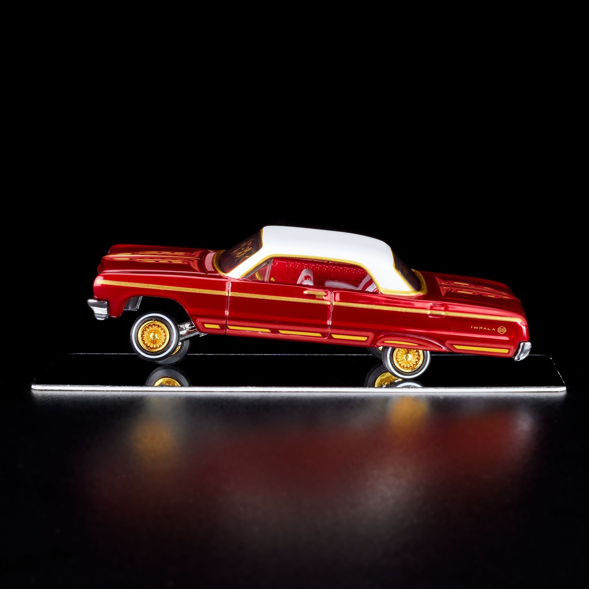 Hot Wheels RLC Exclusive 1964 Chevy Impala SS - Image 10