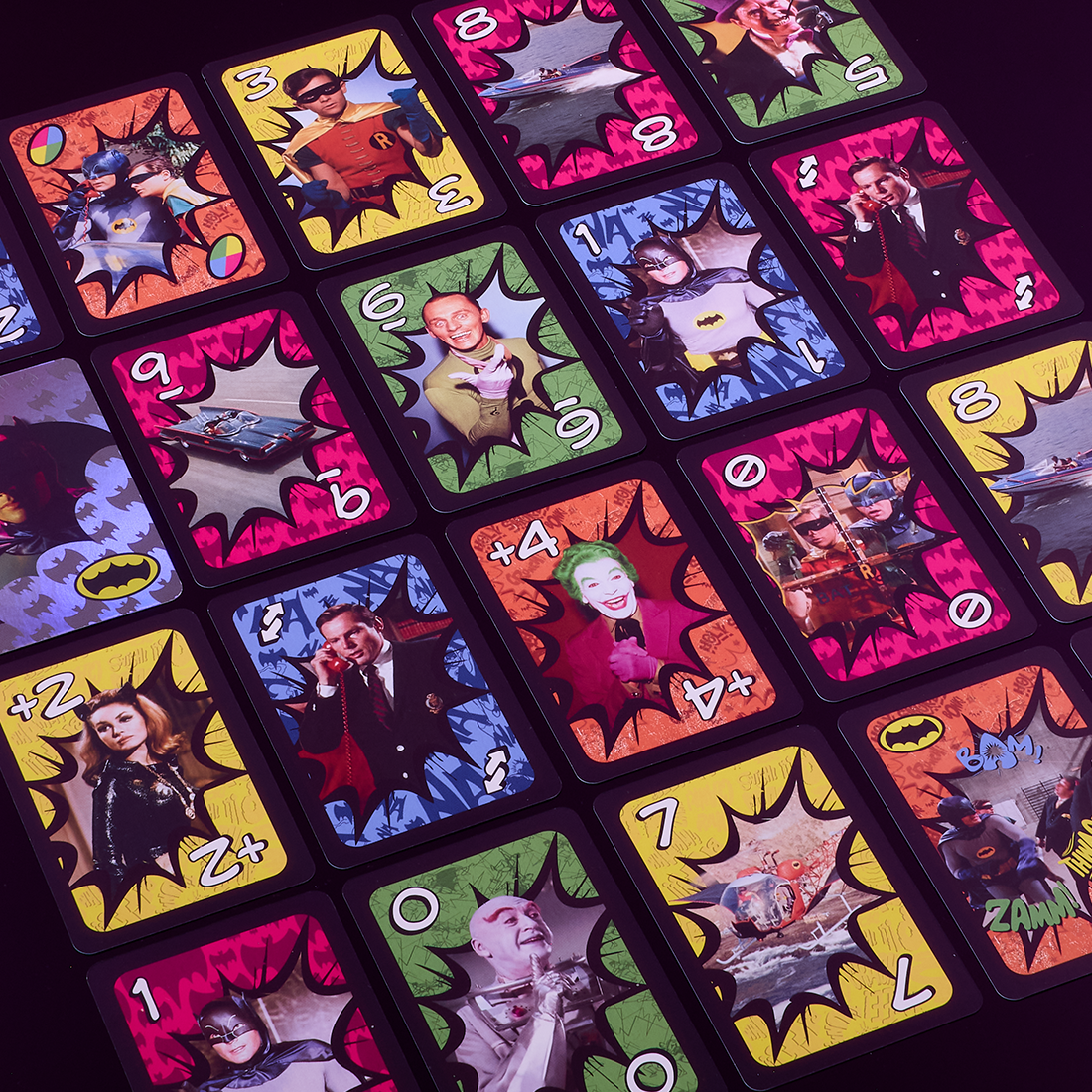 UNO Fandom Batman Classic TV Series Deck - Image 3