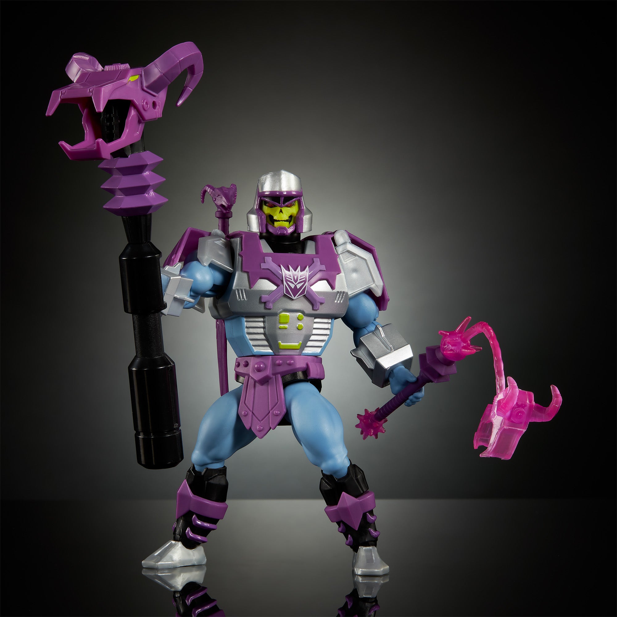 Masters of the Universe x Transformers Megatron Armor Skeletor Action Figure - Image 4