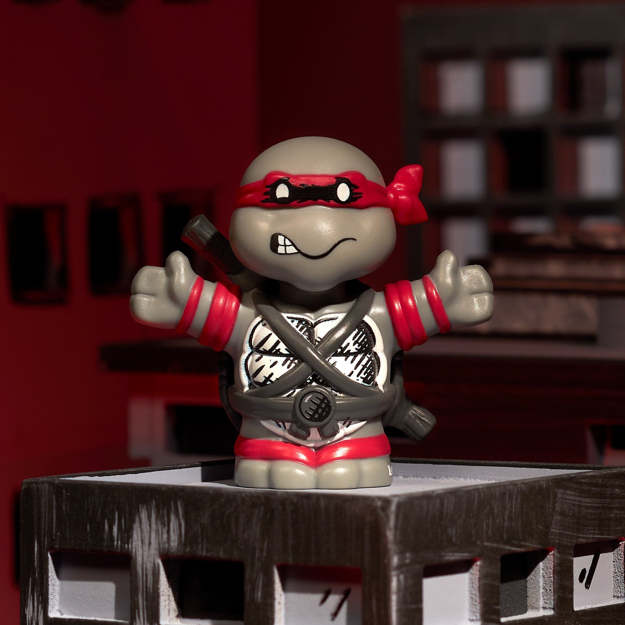 Little People Collector Teenage Mutant Ninja Turtles: Origins Special Edition Figure Set - Image 8