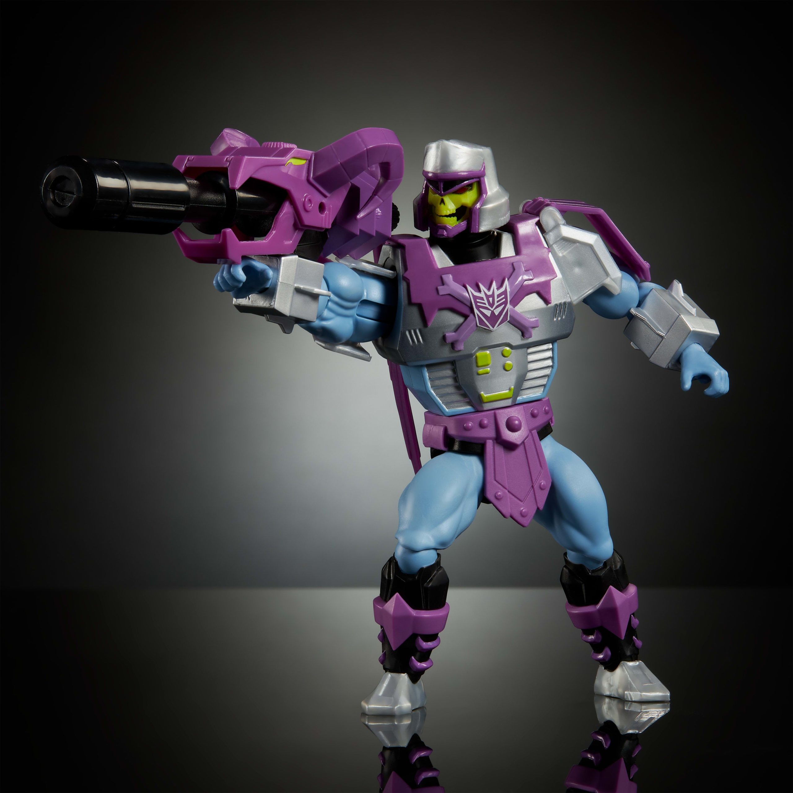 Masters of the Universe Origins Figura de Acción Skeletor Armadura Megatron - Image 2