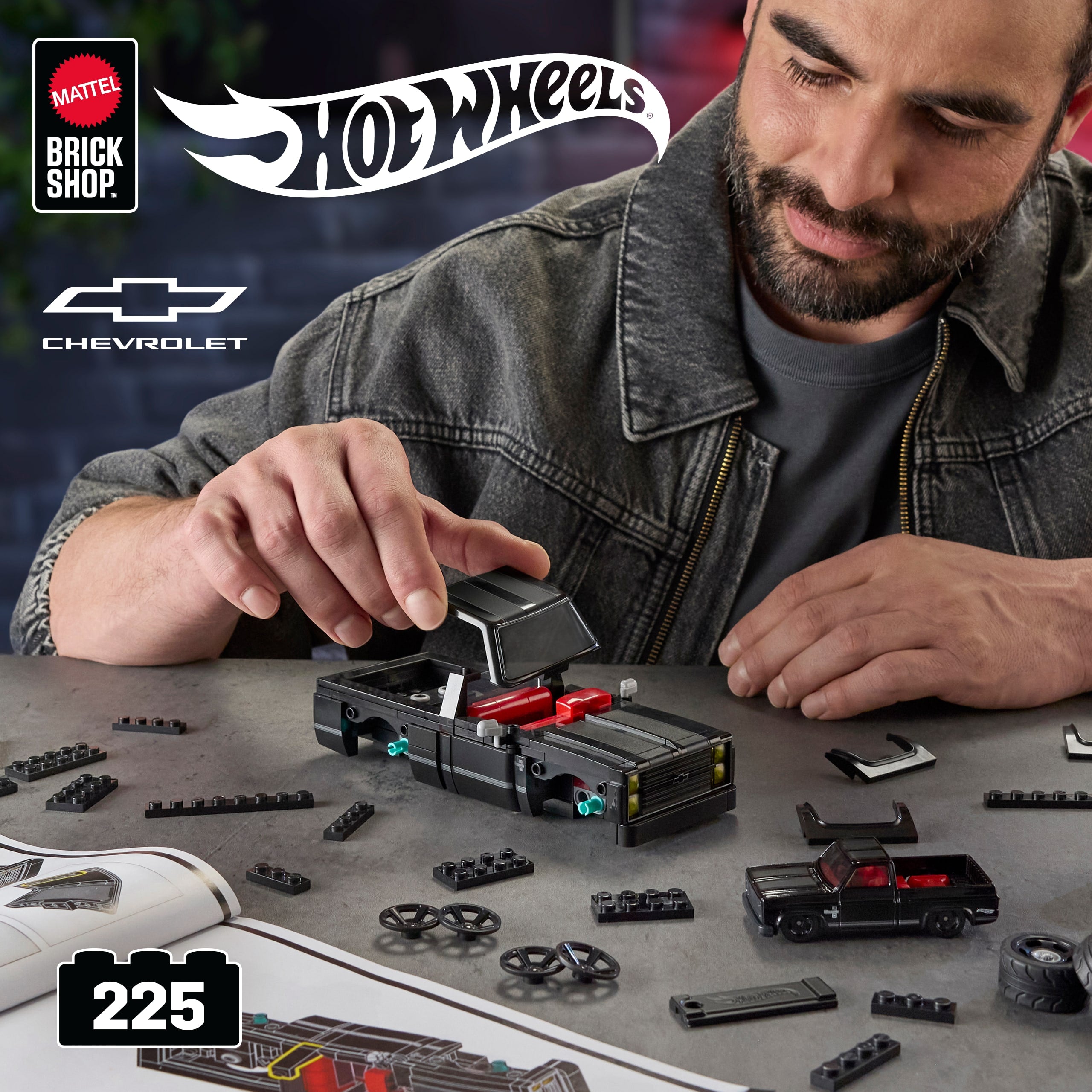 Mattel Brick Shop Hot Wheels '83 Chevy Silverado Building Toy Kit (225 Pieces). For Collectors - Image 2