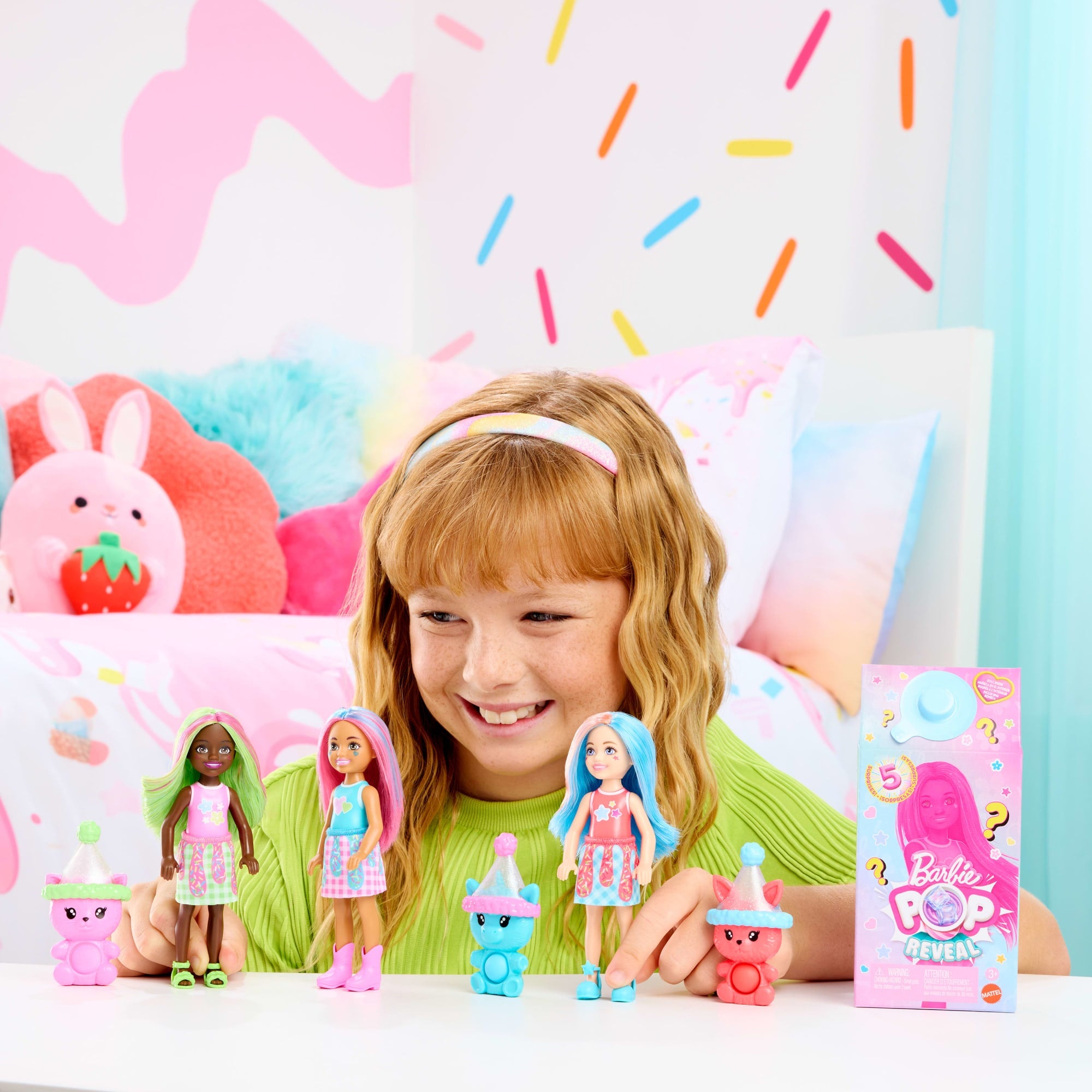 Barbie Chelsea Pop Reveal Shakes Series Doll With Scent & Color Change - Image 2