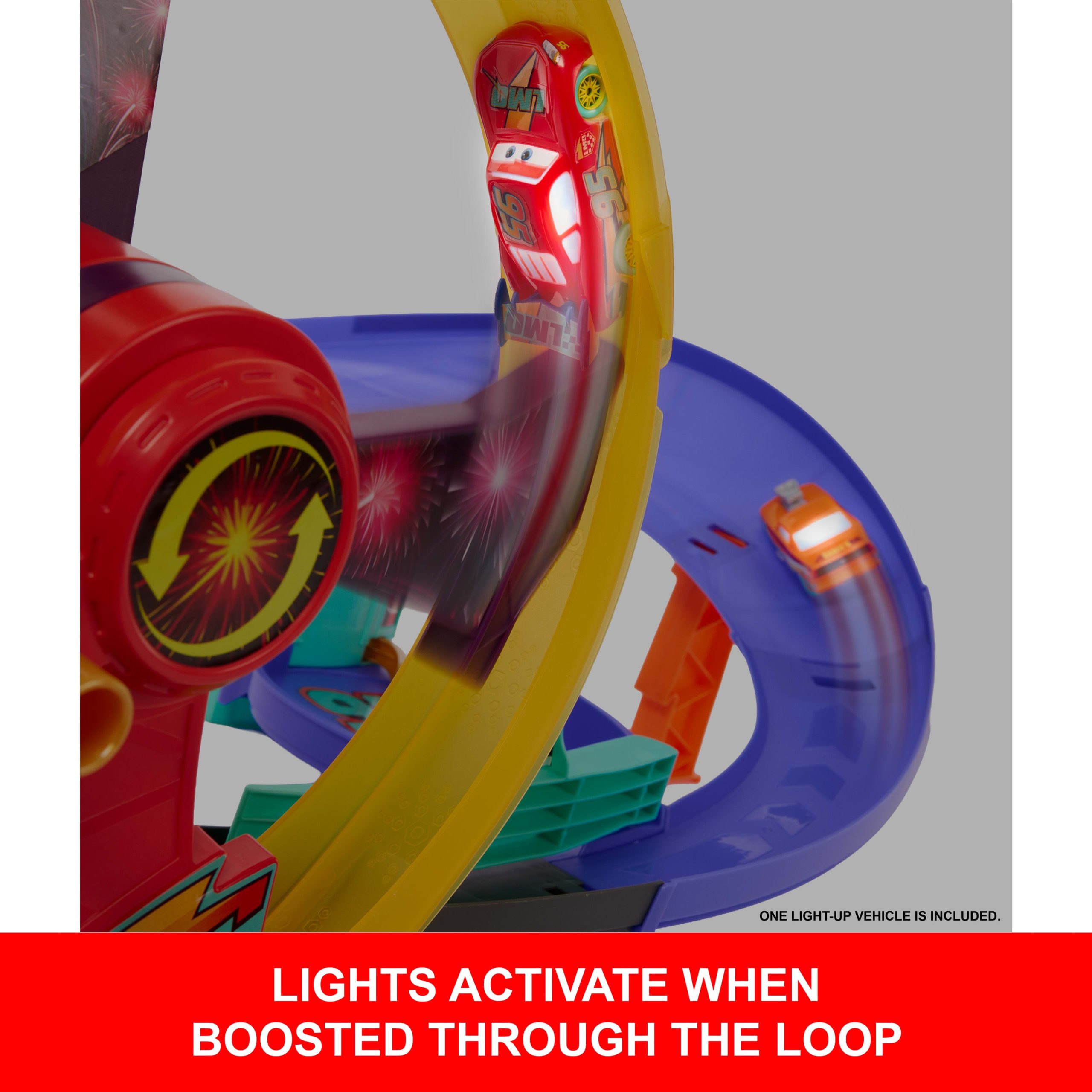 Disney And Pixar Cars Race To Celebrate Lightning Mcqueen Celebration Raceway Playset & Toy Car - Image 4