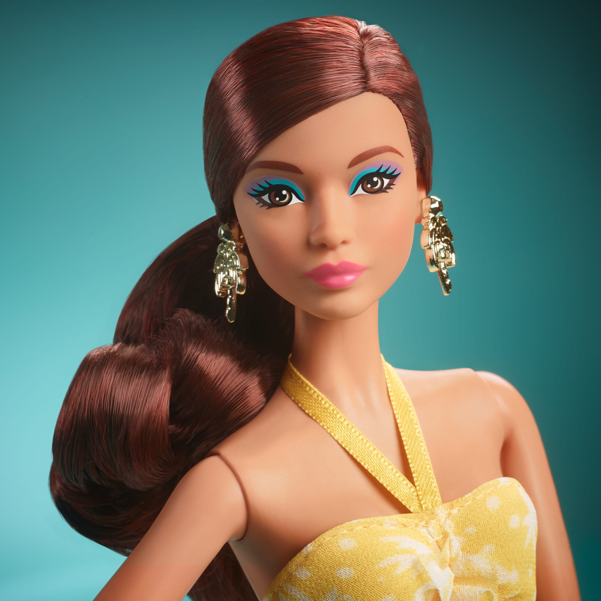 Barbie 35th Anniversary Teresa Doll - Image 5
