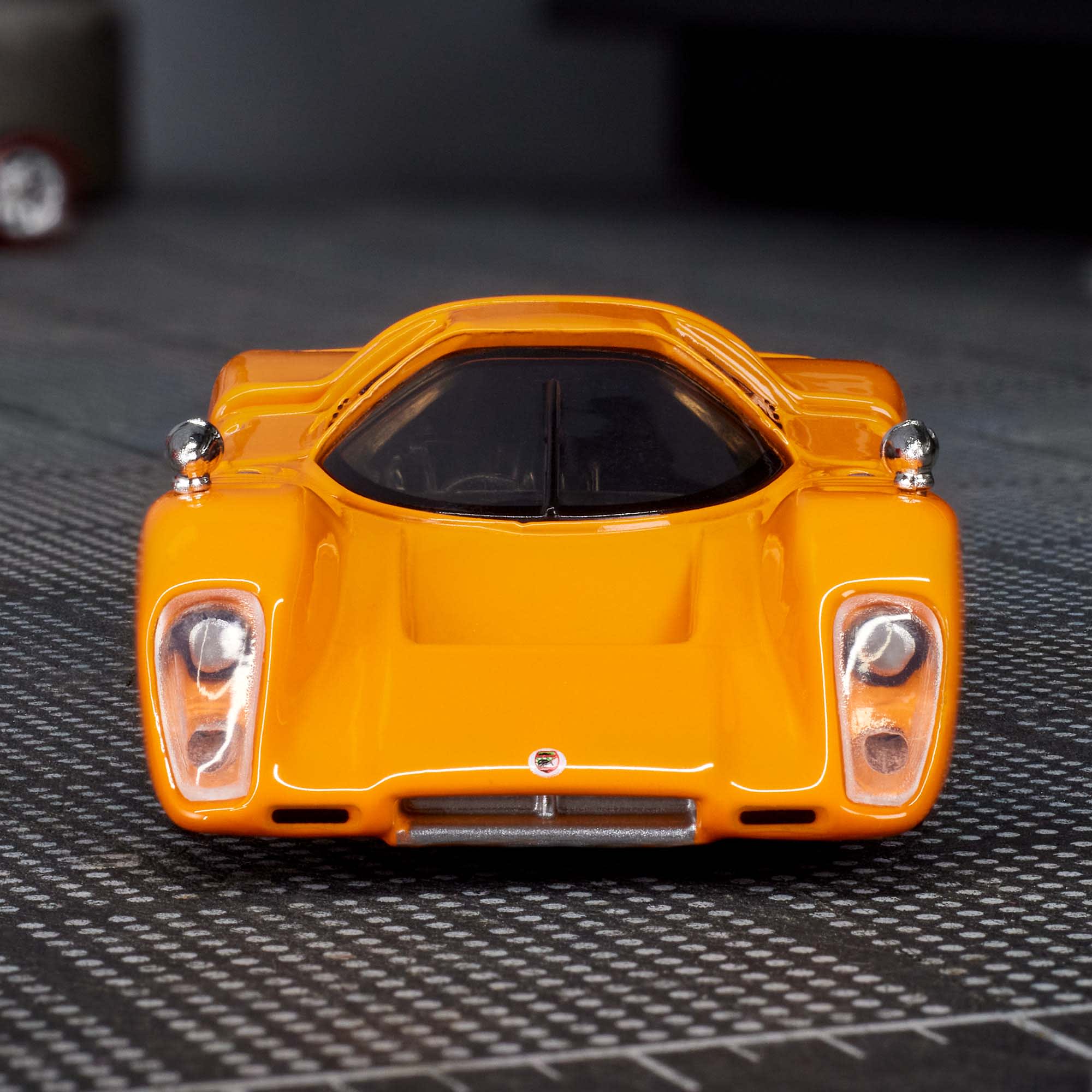 Hot Wheels Elite 64 McLaren M6GT - Image 9