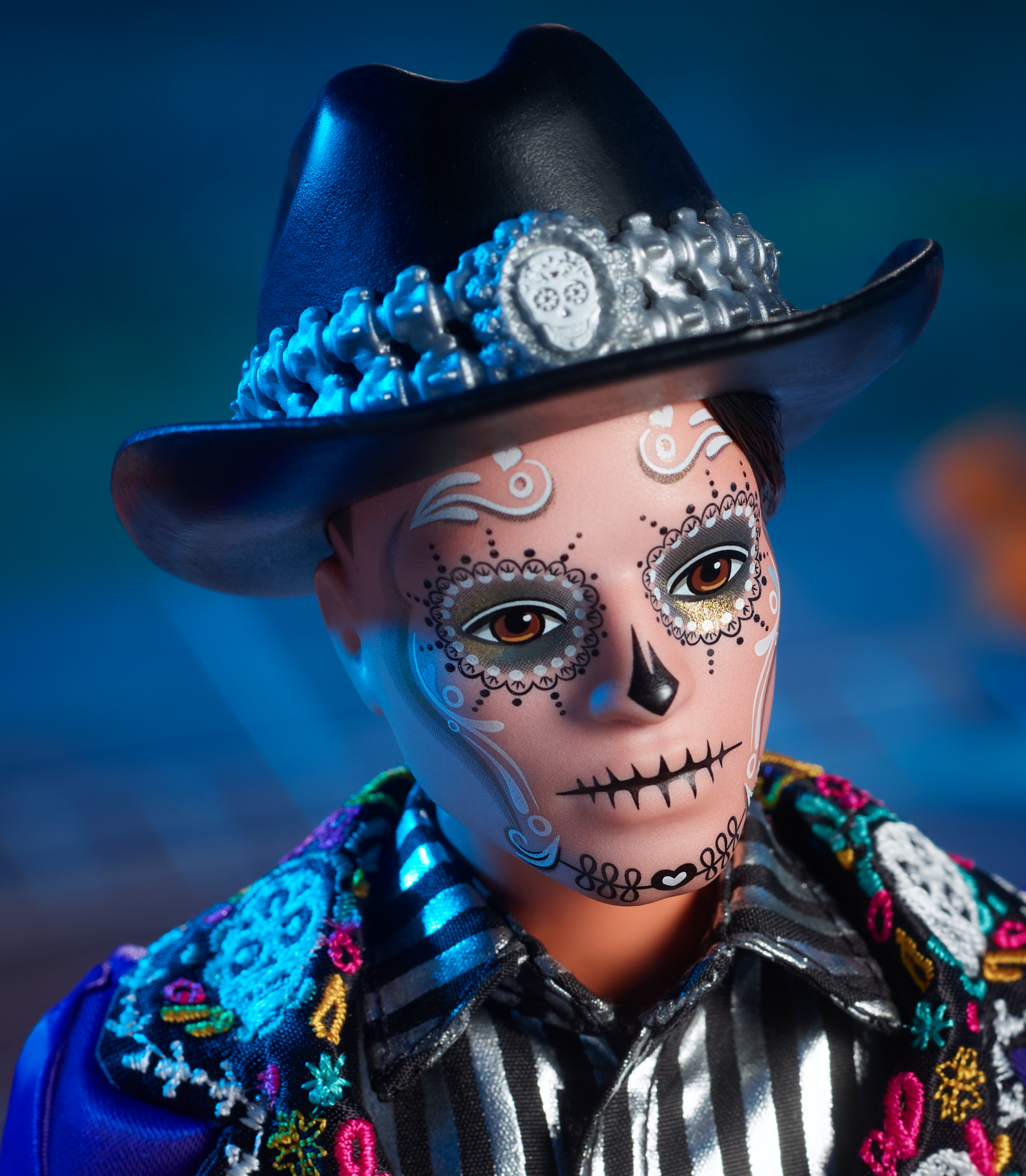 Barbie® Ken® Día de Muertos2023. Poupée Signature à Collectionner - Image 2