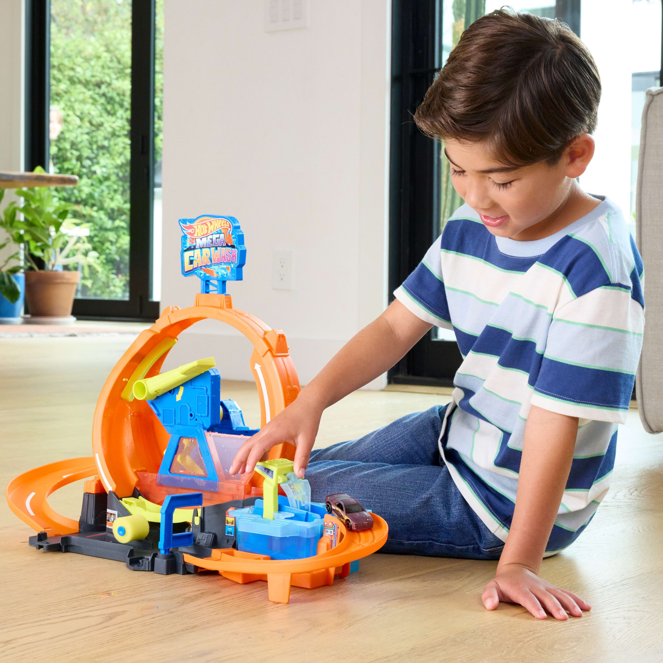 Hot Wheels City MEGA Loop Car Wash Playset & 1 Hot Wheels Color Shifters in 1:64 Scale - Image 2