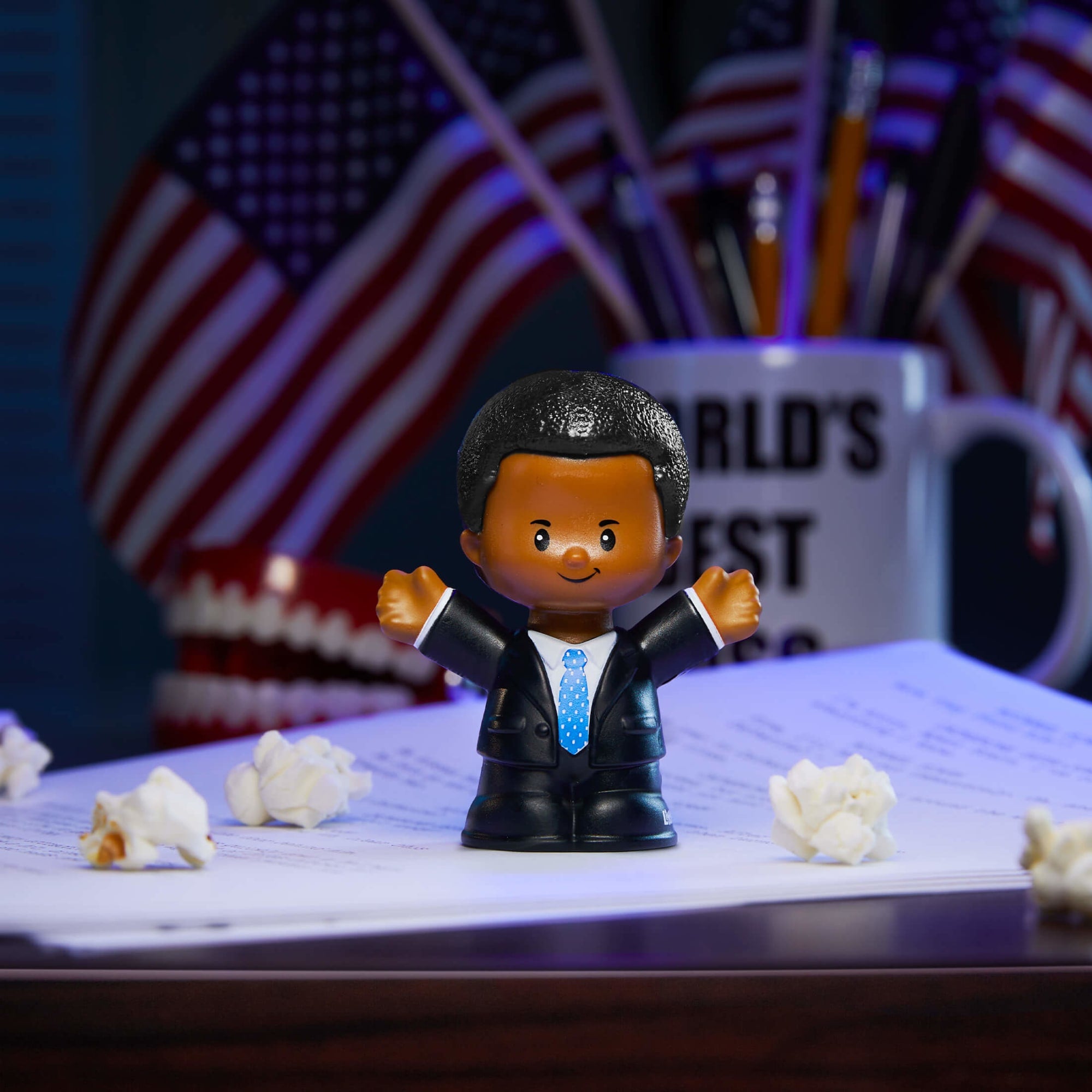 Little People Collector The Office Threat Level Midnight Set - Image 5