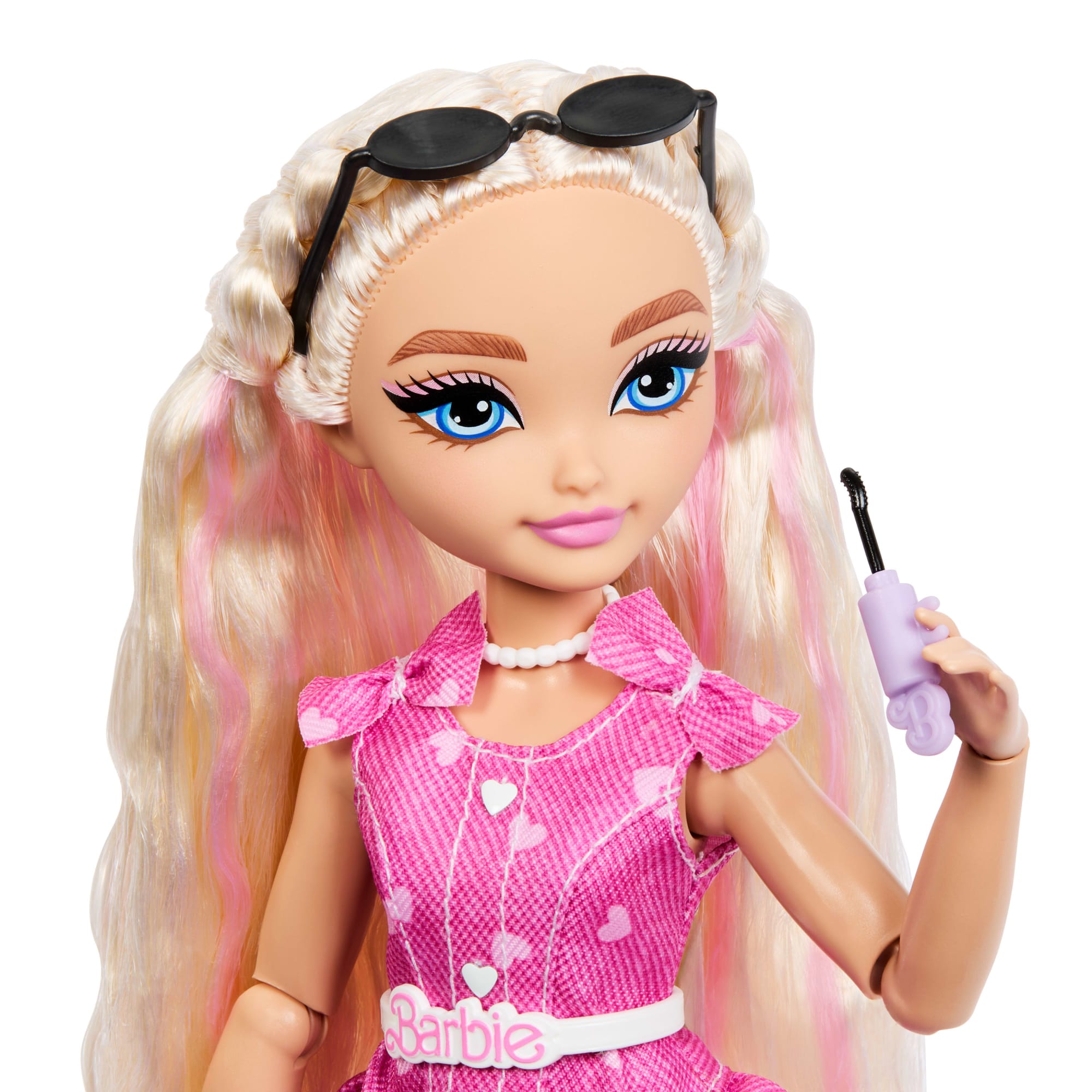 Barbie Dream Besties Barbie Malibu Doll & Accessories. Posable Fashion Doll & Themed Pieces - Image 3