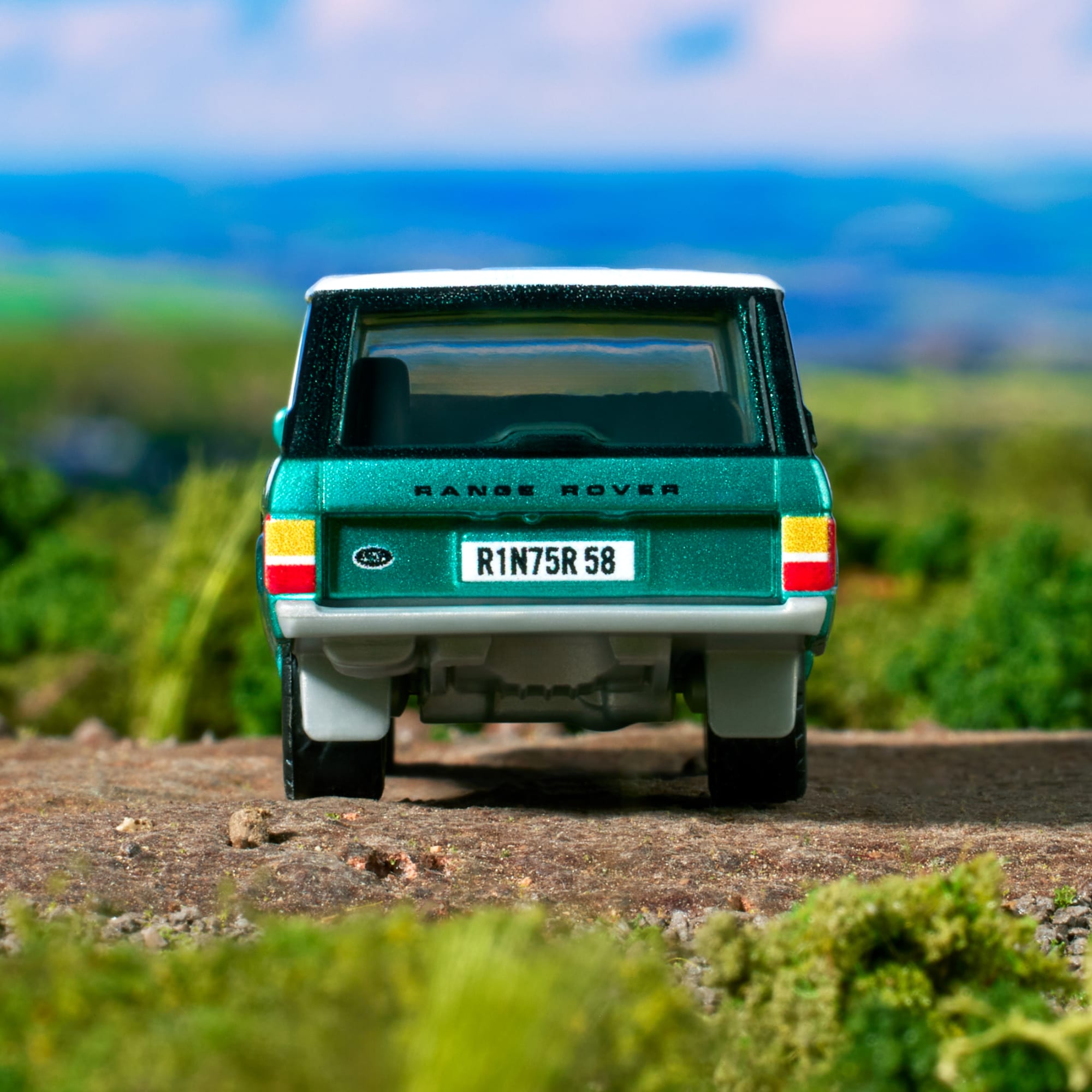 Matchbox 1975 Range Rover - Image 9