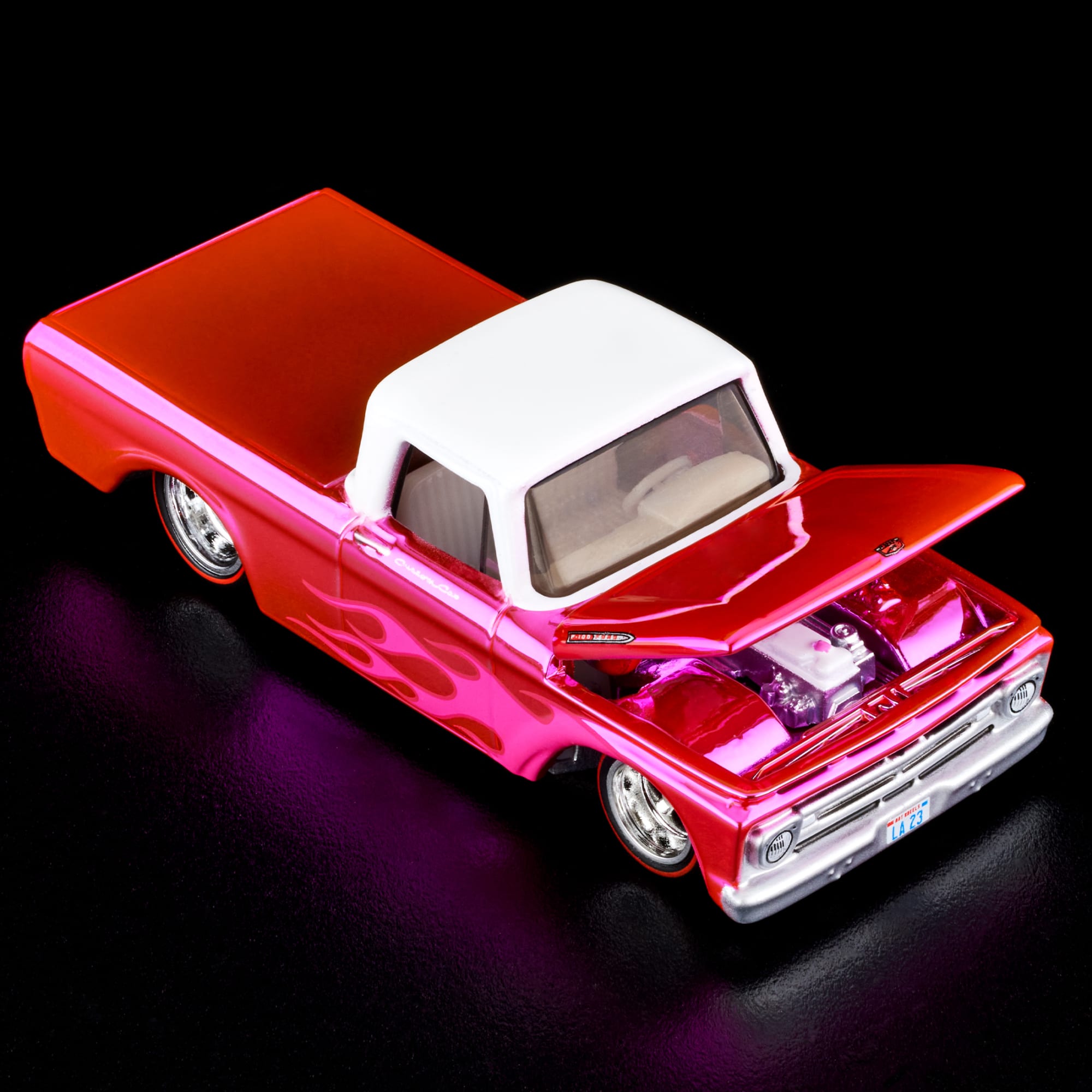 Hot Wheels RLC Exclusive Pink Edition 1962 Ford F100 - Image 15