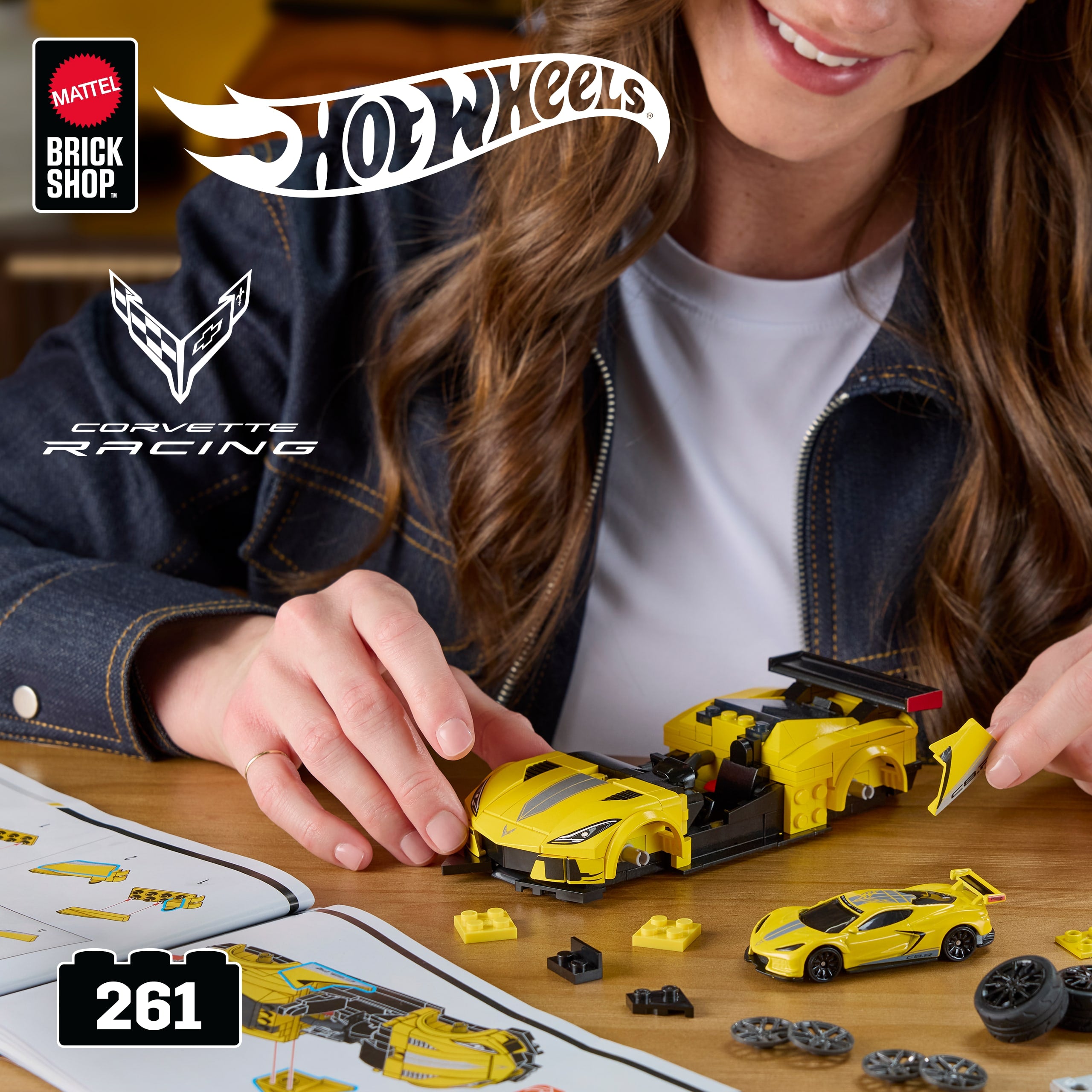 Mattel Brick Shop Hot Wheels '20 Corvette C8.R Building Toy Kit (261 Pieces). For Collectors - Image 2