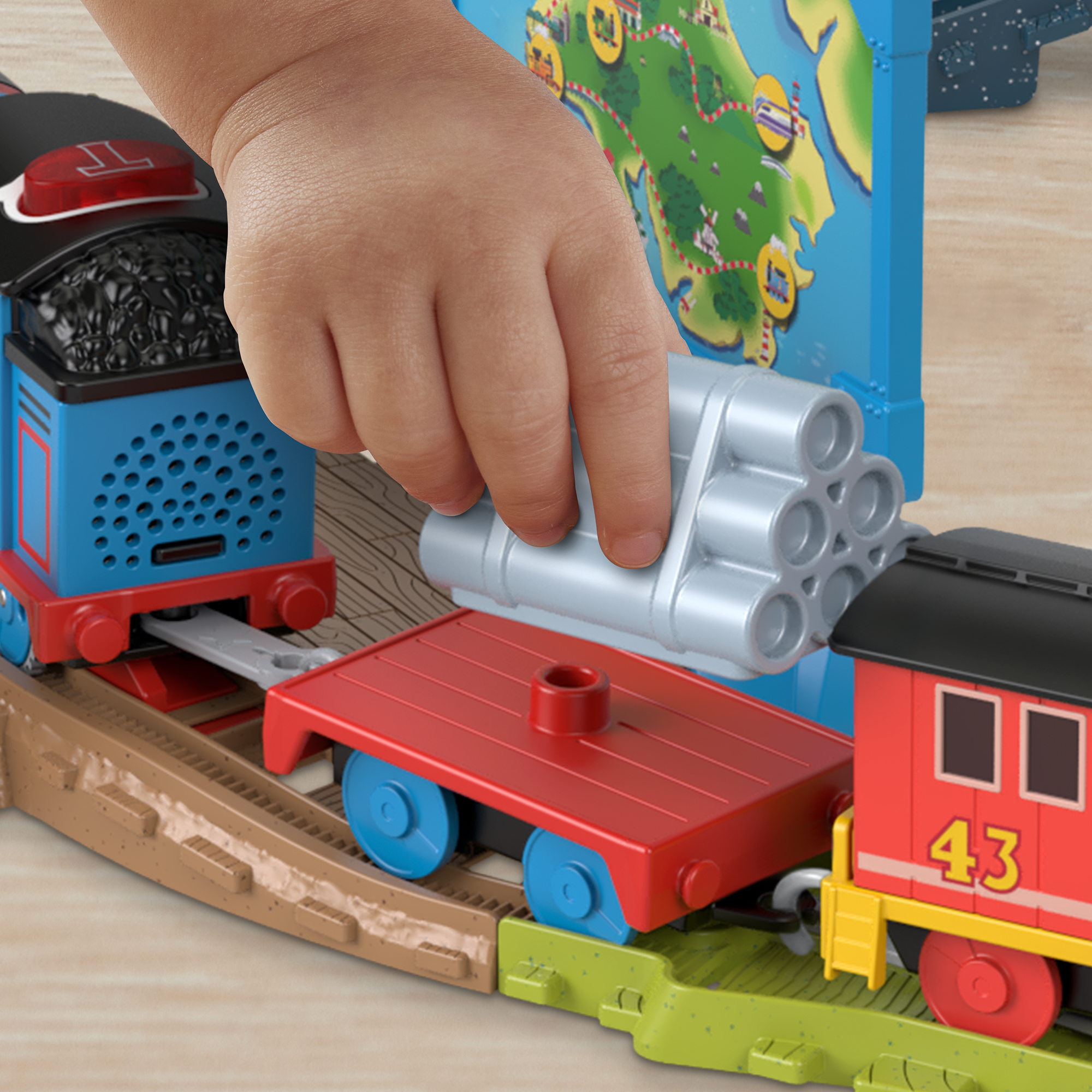 Thomas & Friends Pista de Juguete Interactiva de Thomas y Bruno - Image 4