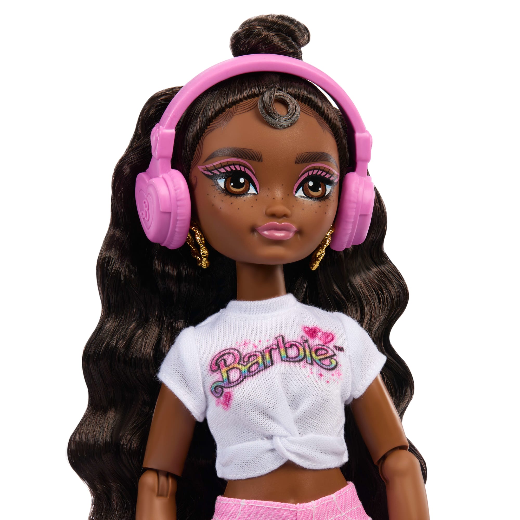 Dream Besties Barbie Brooklyn Roller Skating Fashion Doll With 9 Music & Video Themed Accessories - Image 2