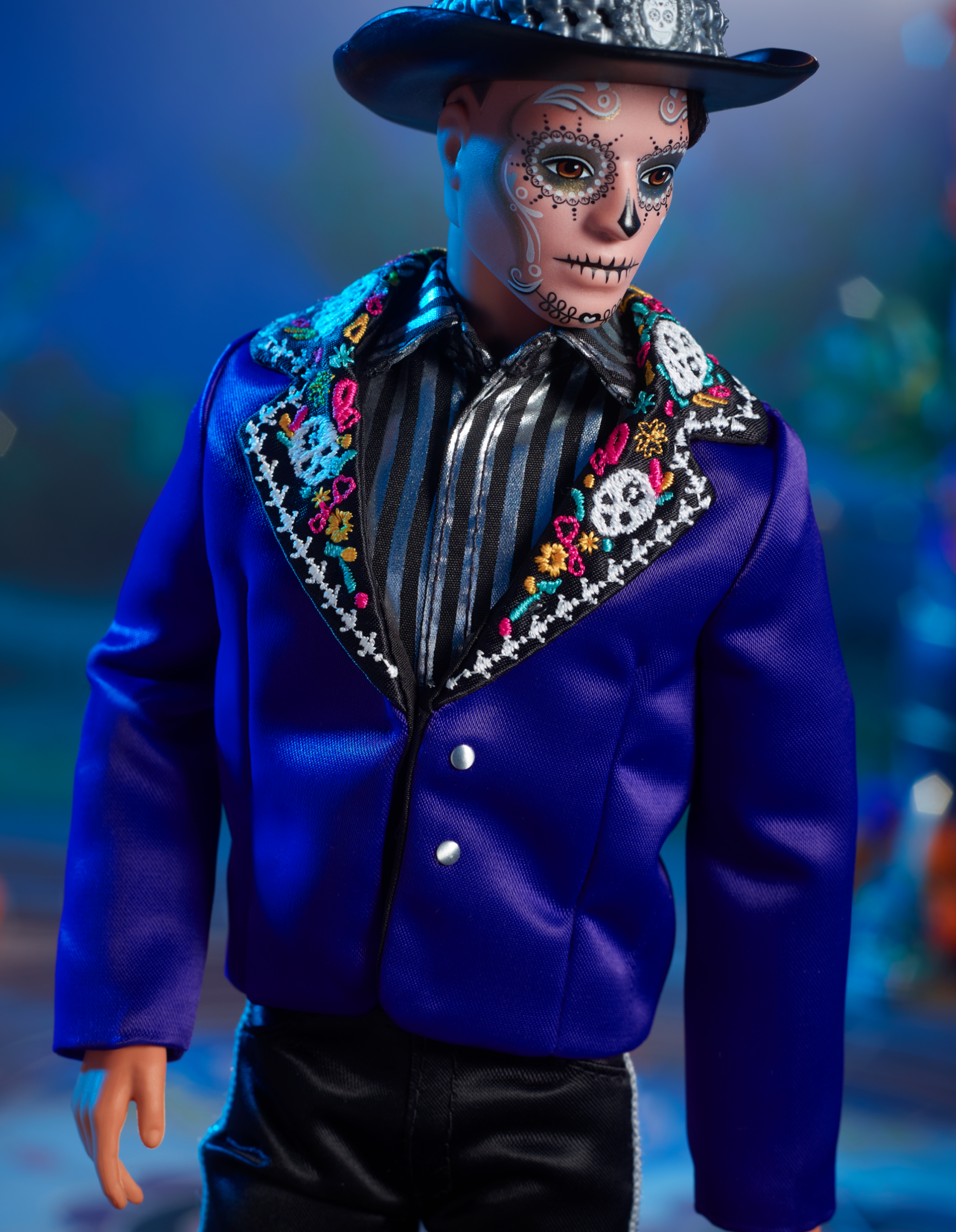 Barbie® Ken® Día de Muertos2023. Poupée Signature à Collectionner - Image 3