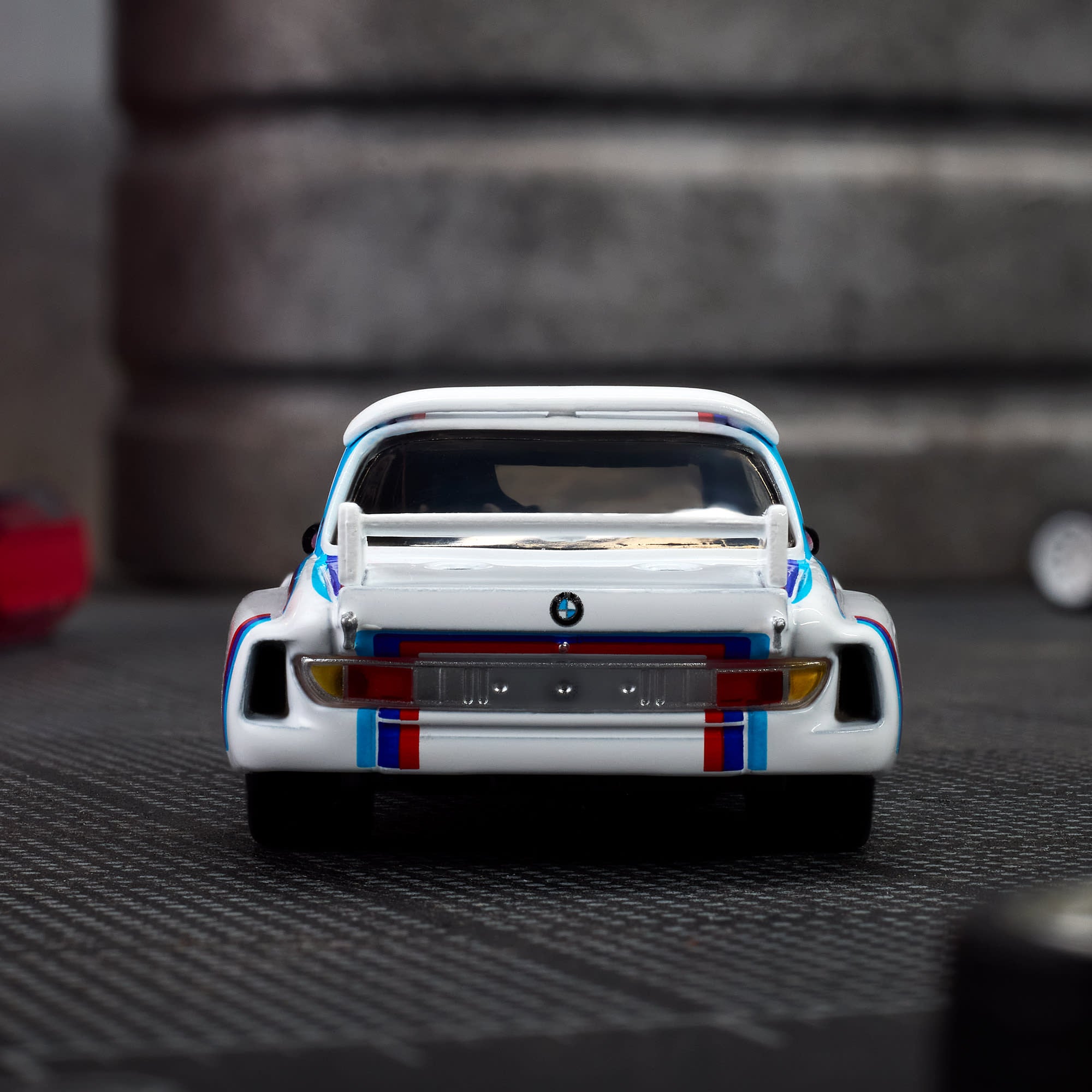Hot Wheels Elite 64 1975 BMW 3.0 CSL Race - Image 6